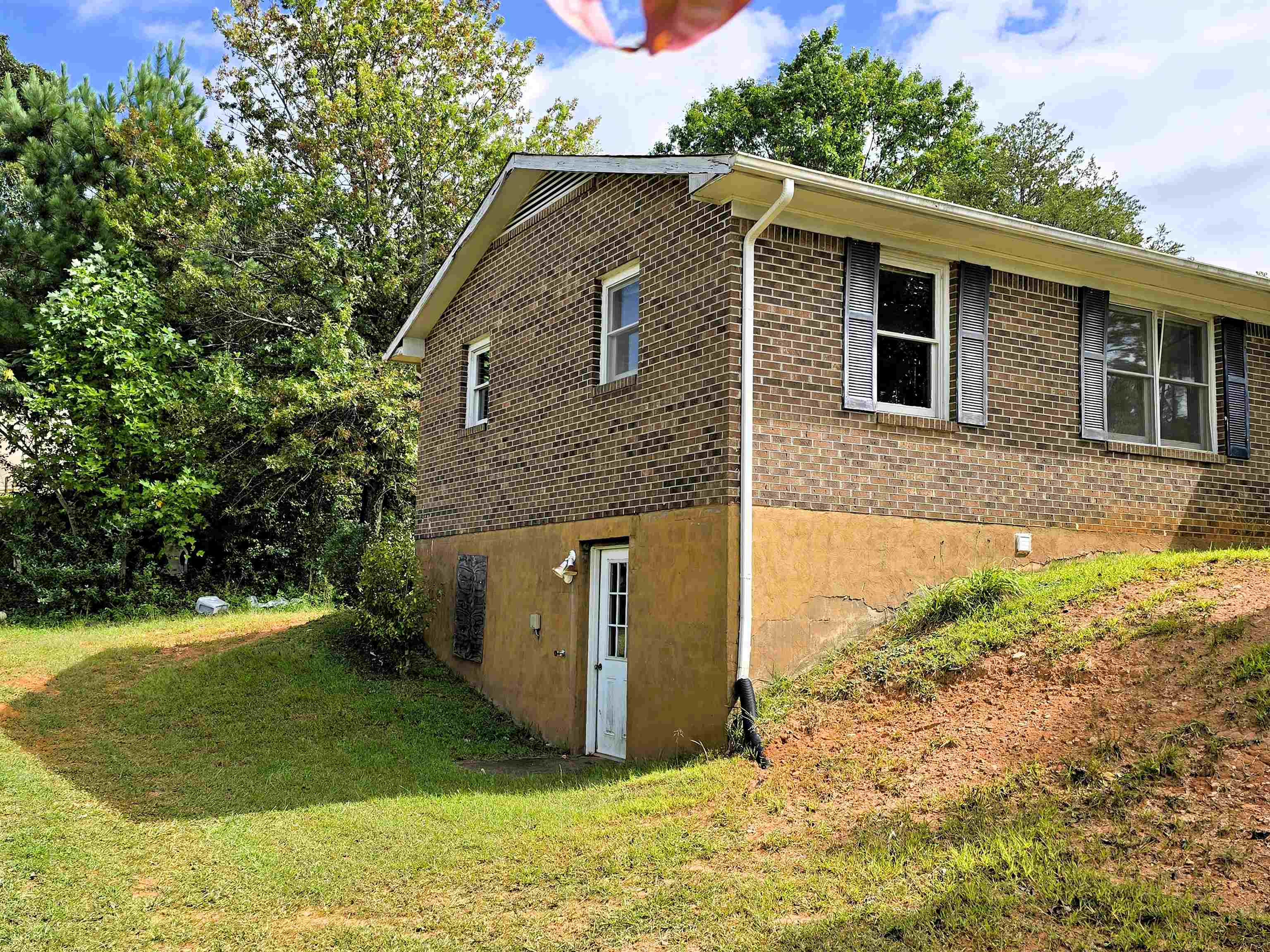 344 Saddleridge Road Bassett VA 24055