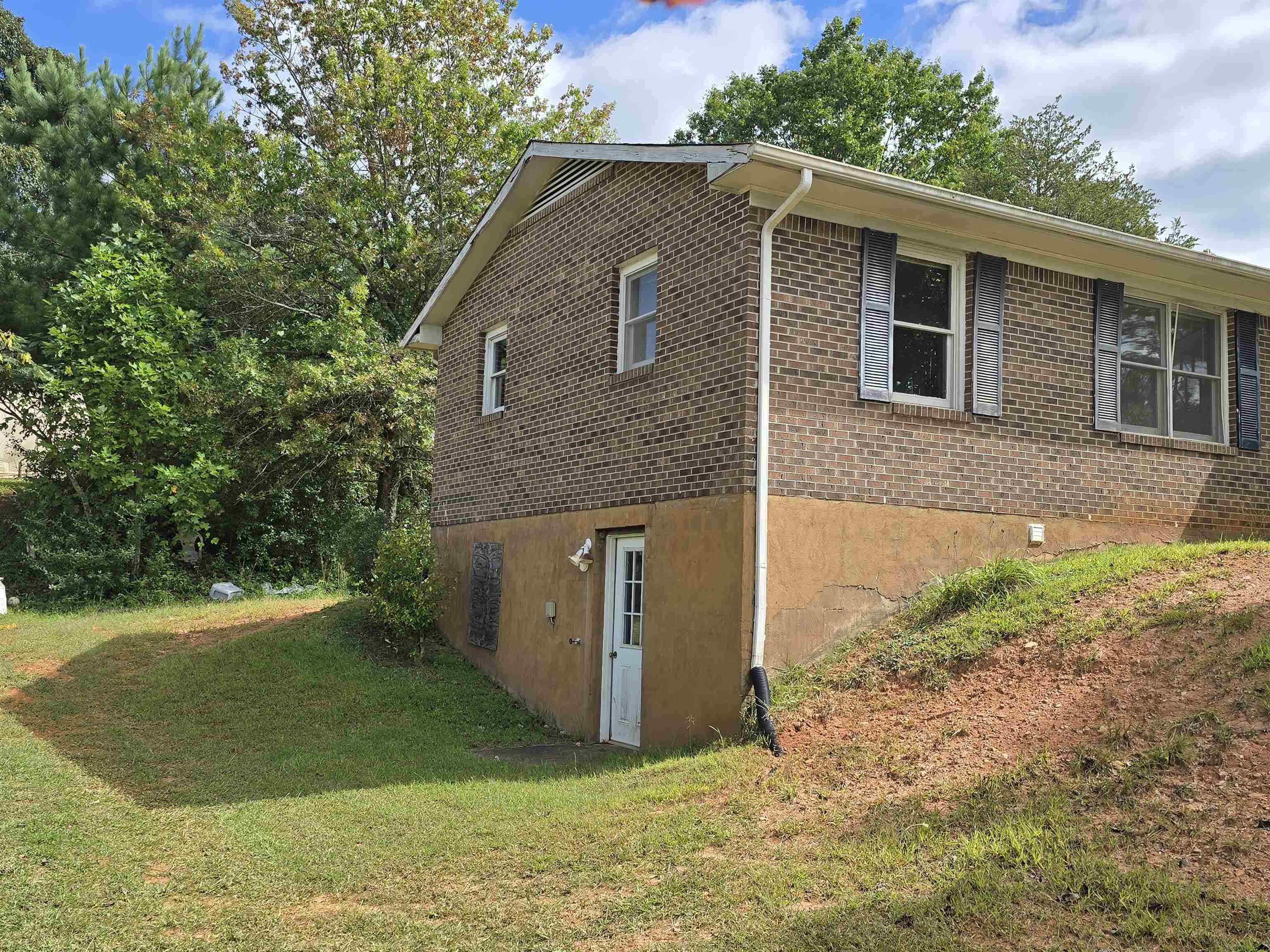 344 Saddleridge Road Bassett VA 24055