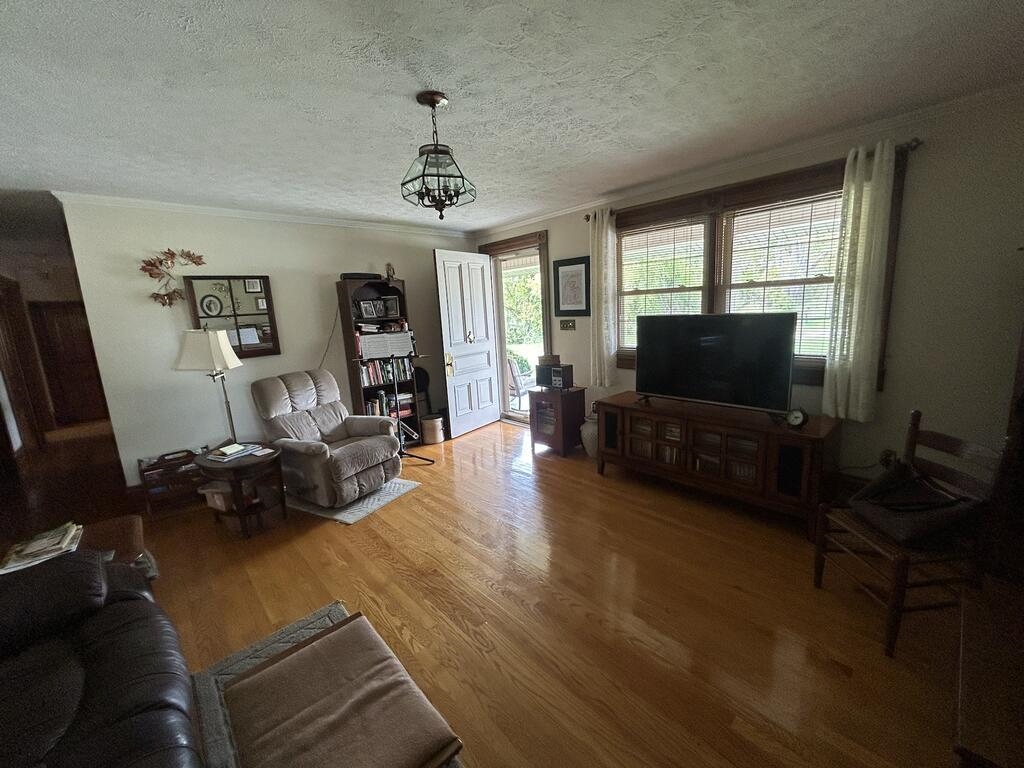 2890 Old Baltimore Road Draper VA 24324