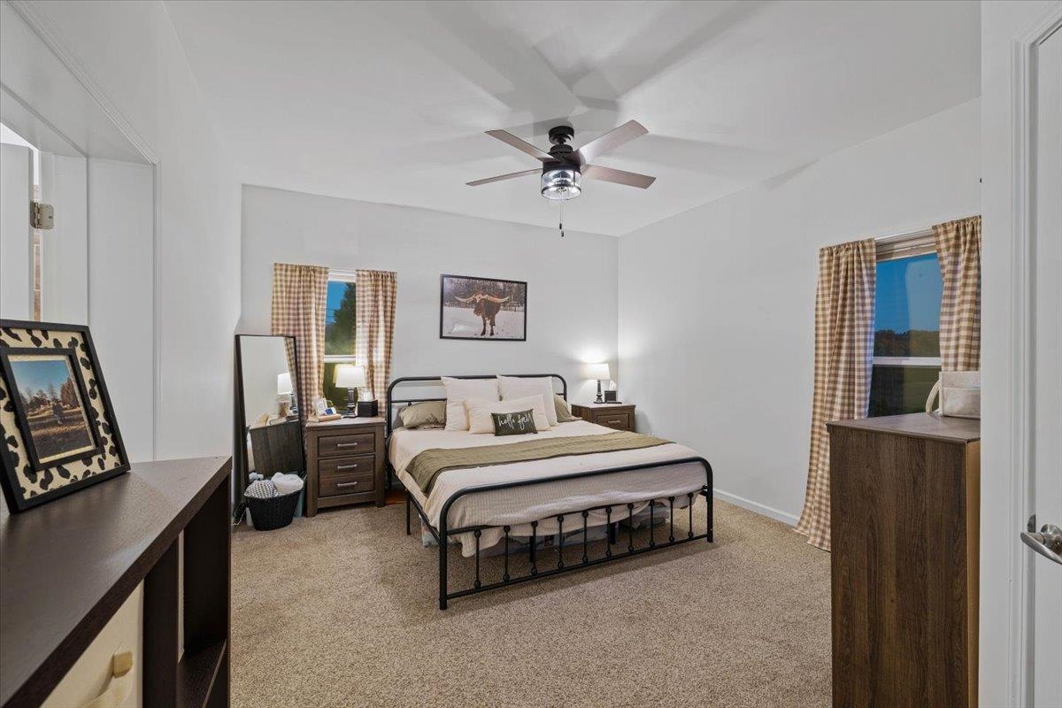 4303 Graysontown Road Radford VA 24141