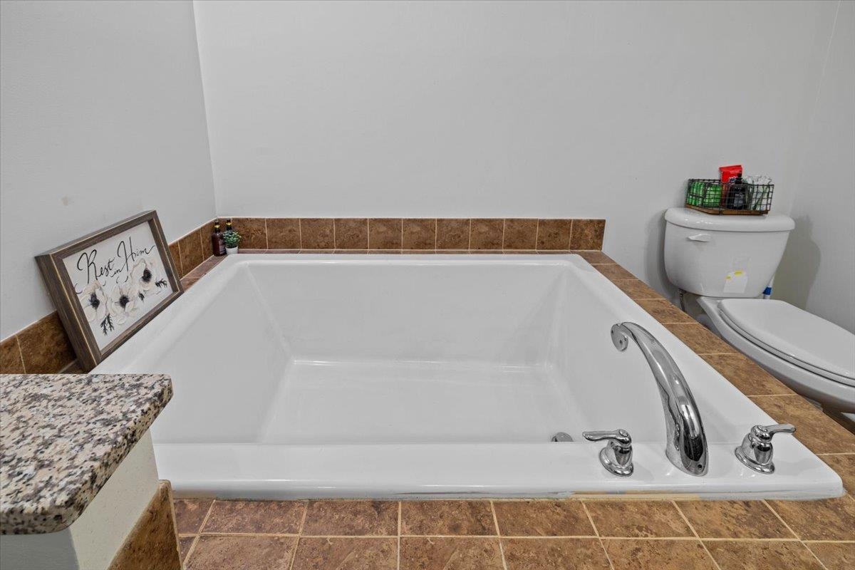 4303 Graysontown Road Radford VA 24141