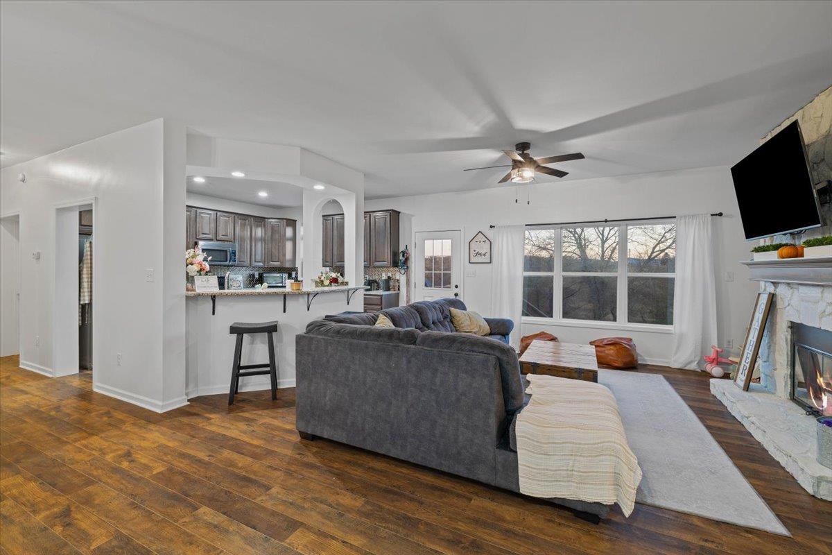 4303 Graysontown Road Radford VA 24141