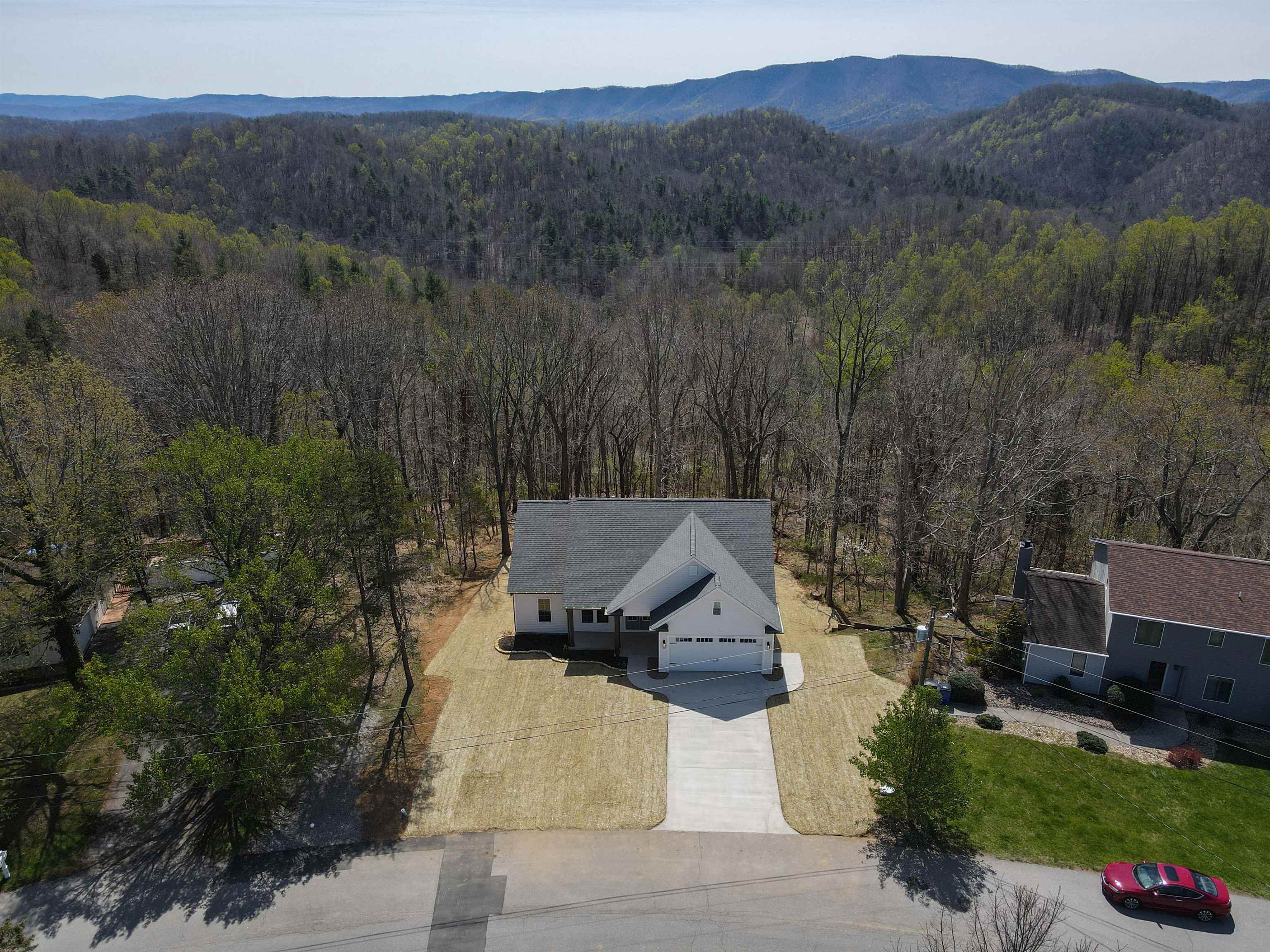 245 Howery Street SE Christiansburg VA 24073