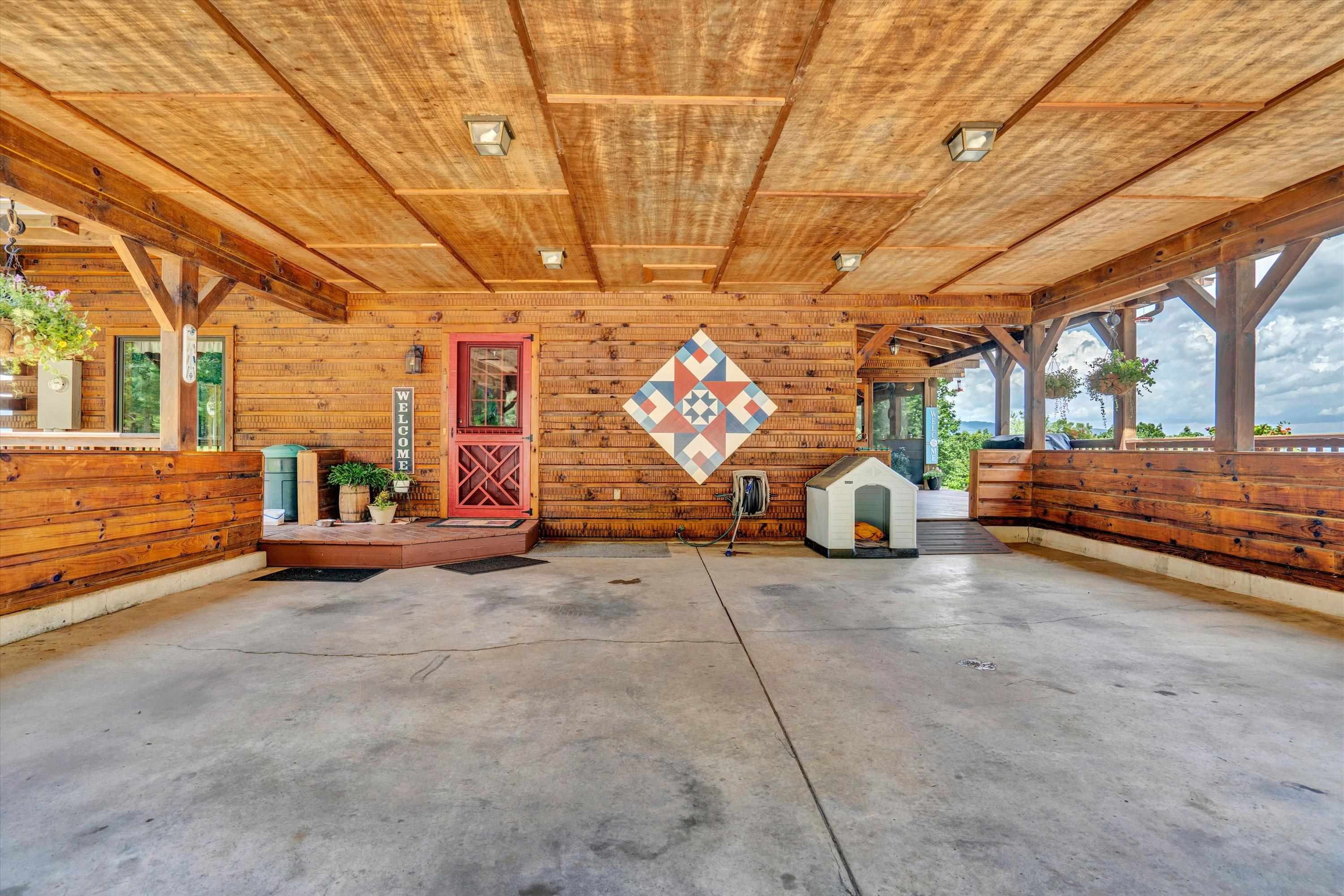 500 Jacksons Flat Common Covington VA 24426