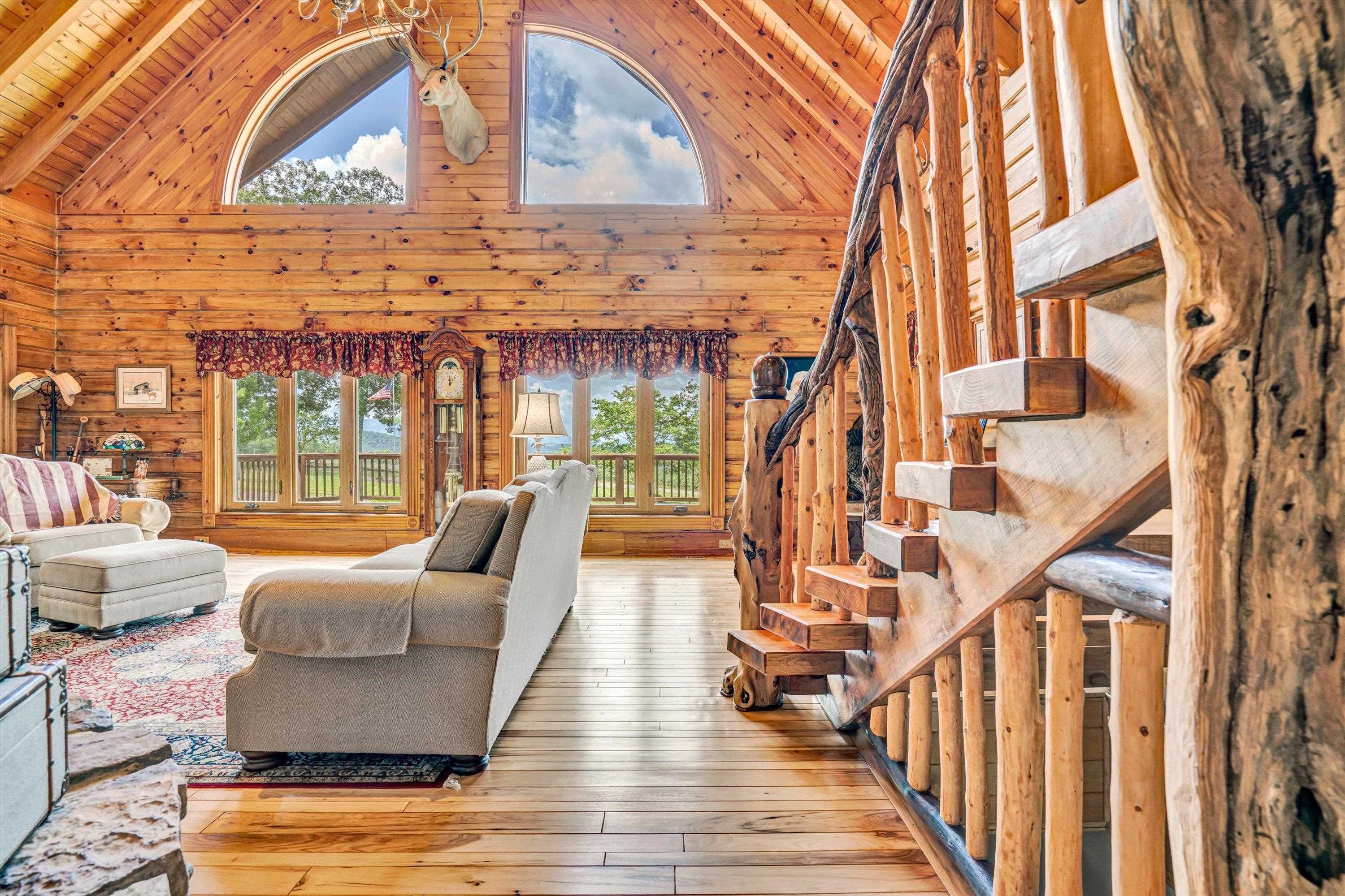 500 Jacksons Flat Common Covington VA 24426