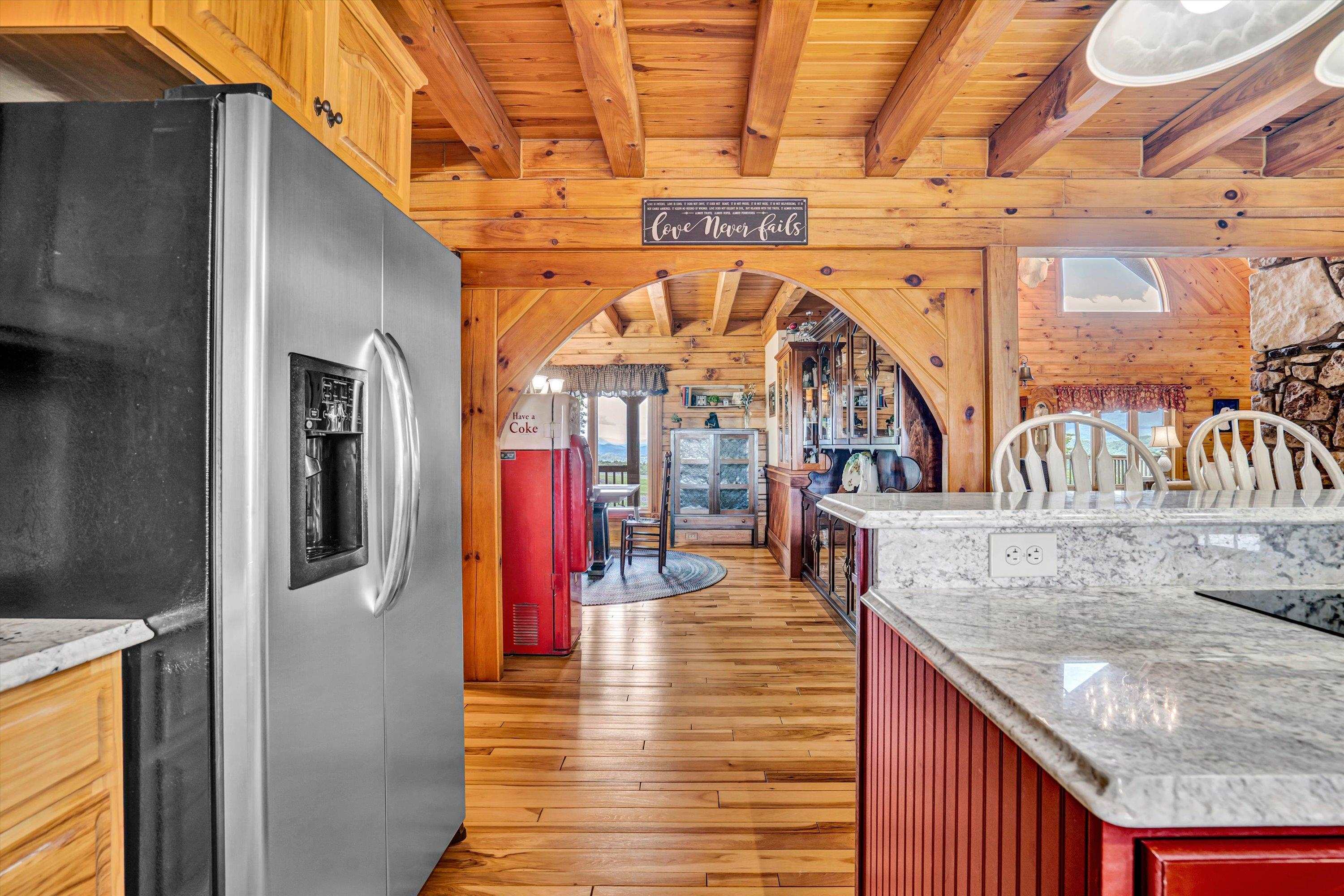 500 Jacksons Flat Common Covington VA 24426