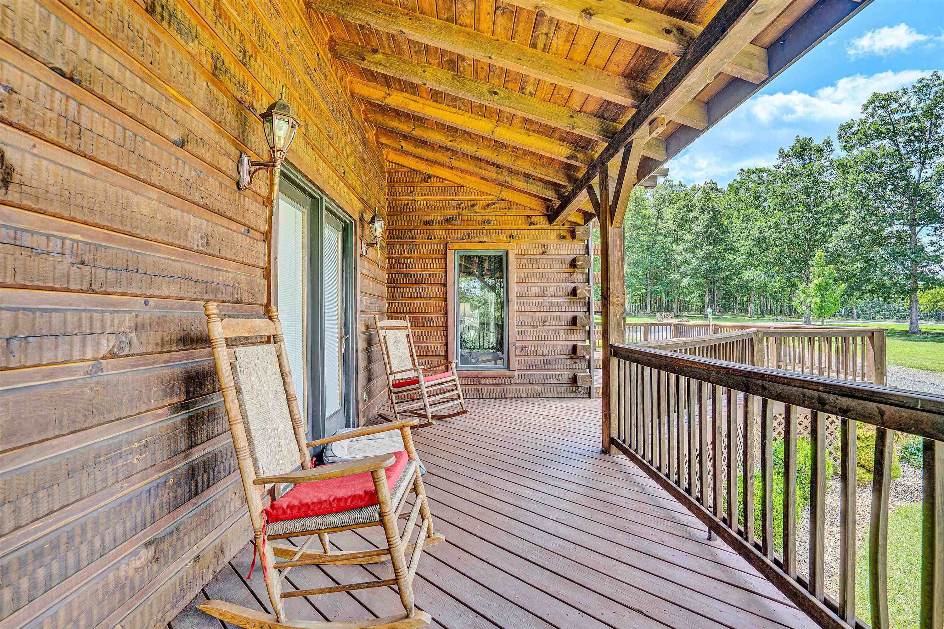 500 Jacksons Flat Common Covington VA 24426