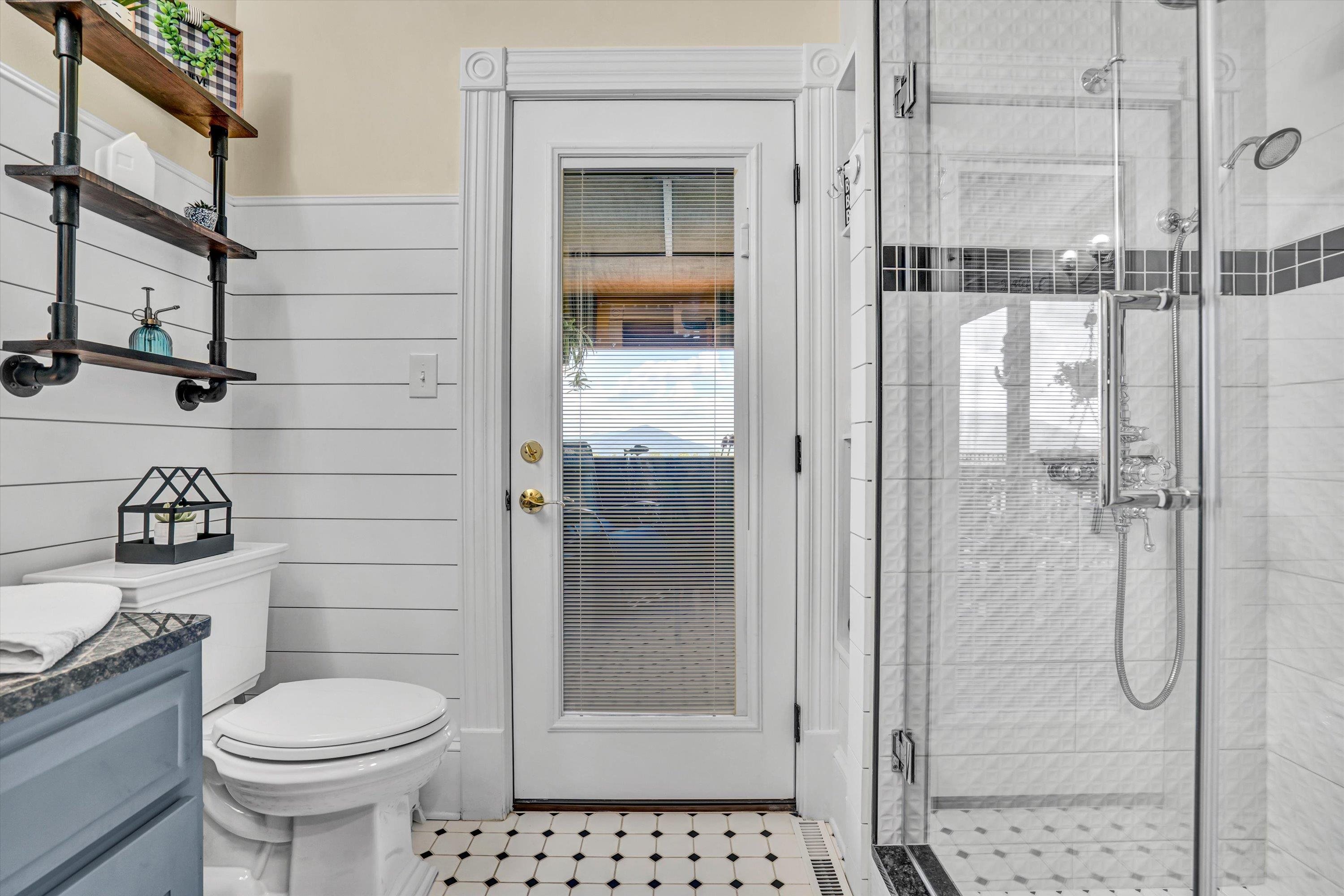 500 Jacksons Flat Common Covington VA 24426