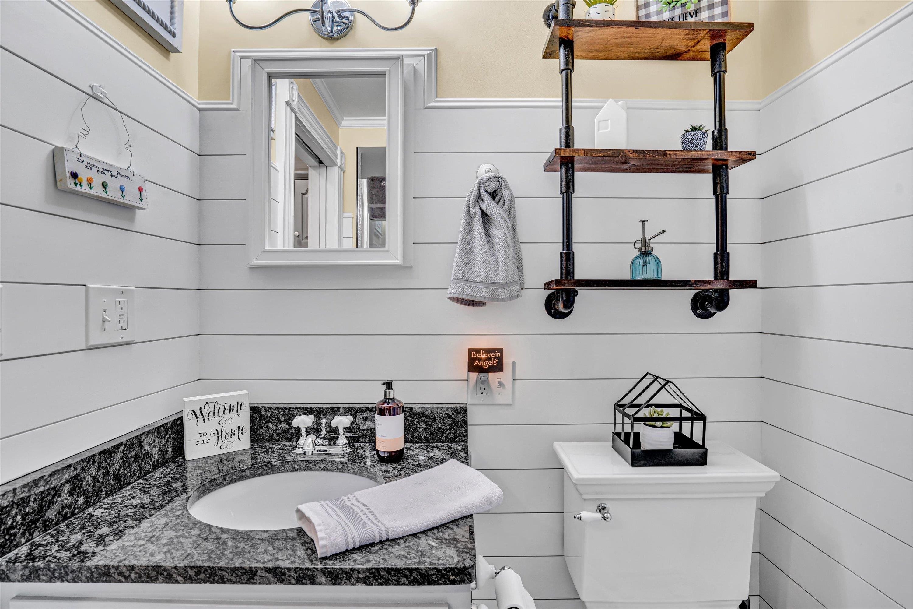 500 Jacksons Flat Common Covington VA 24426