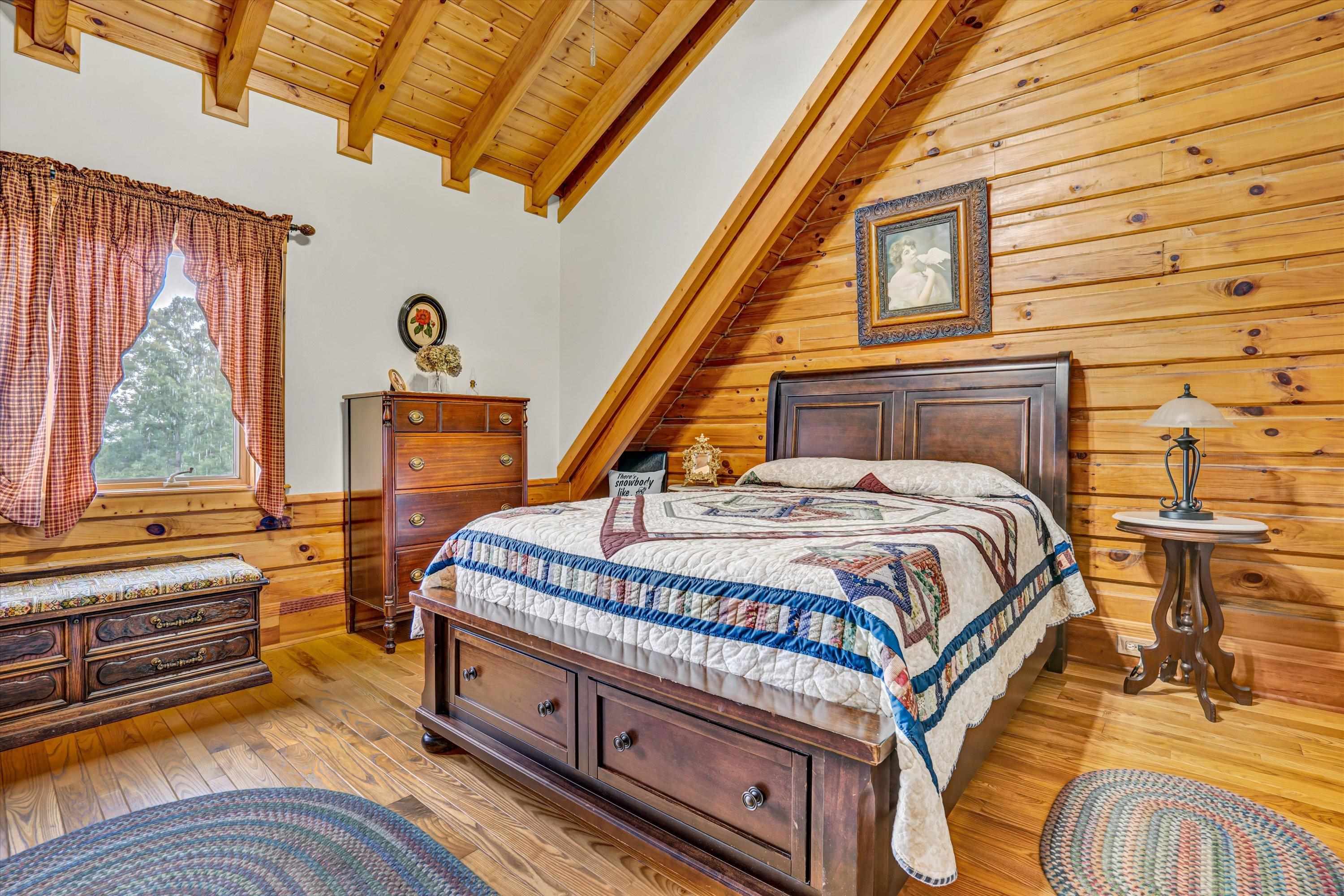 500 Jacksons Flat Common Covington VA 24426