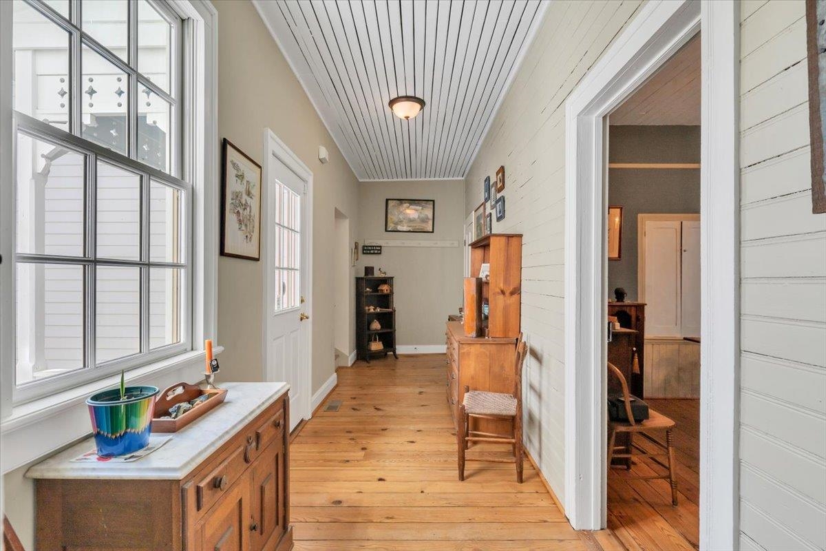 16 Huffman Store Drive Newport VA 24128