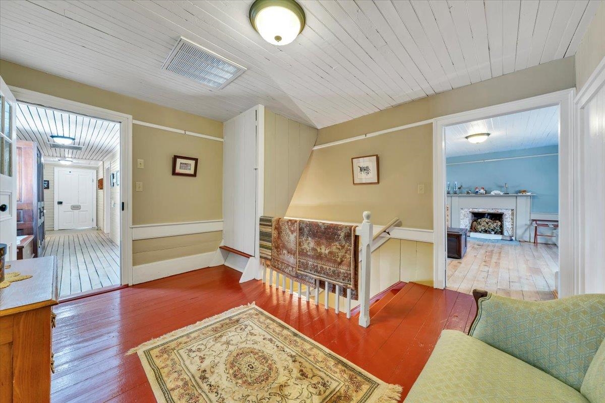 16 Huffman Store Drive Newport VA 24128