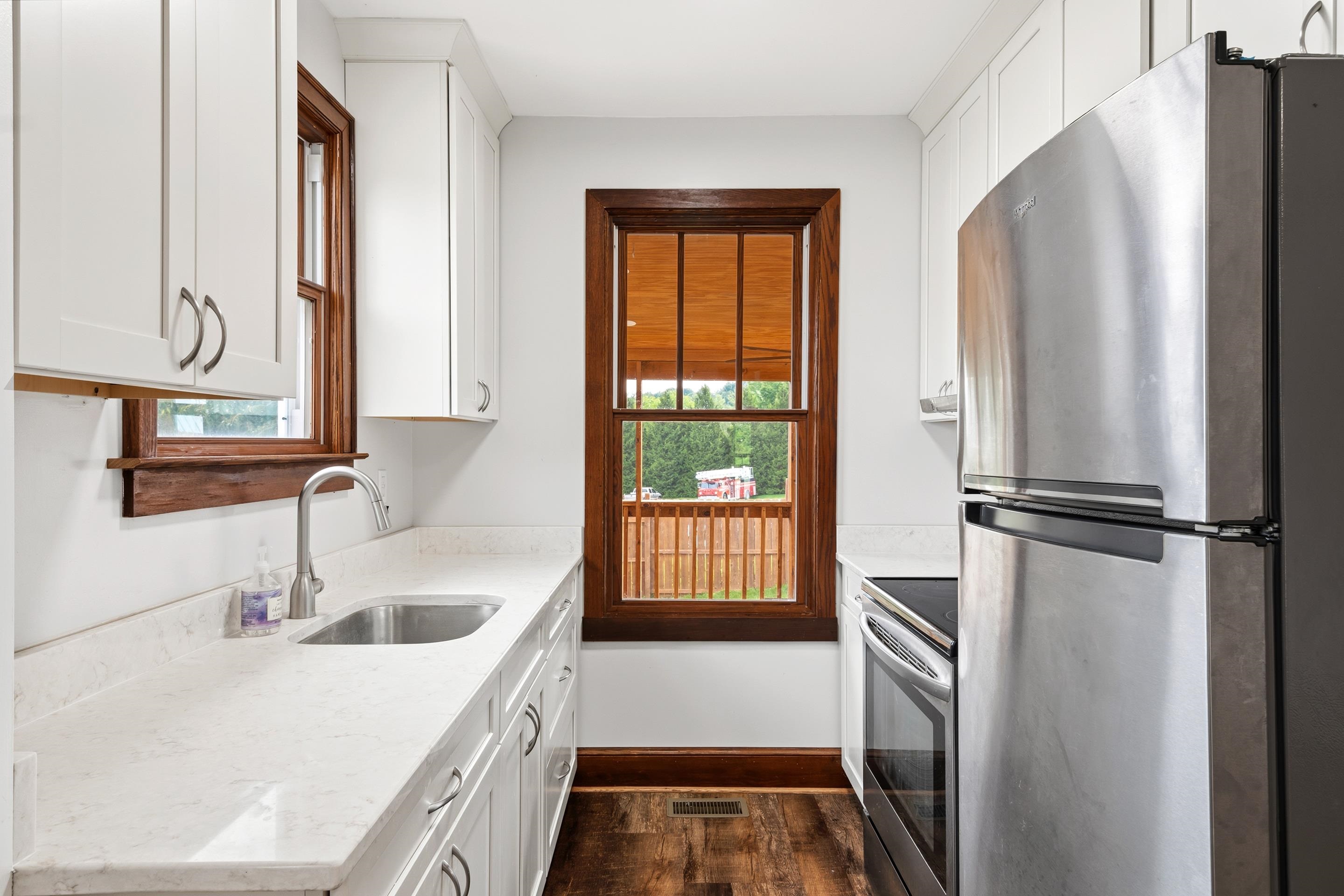 113 SE Howard Street SE Floyd VA 24091