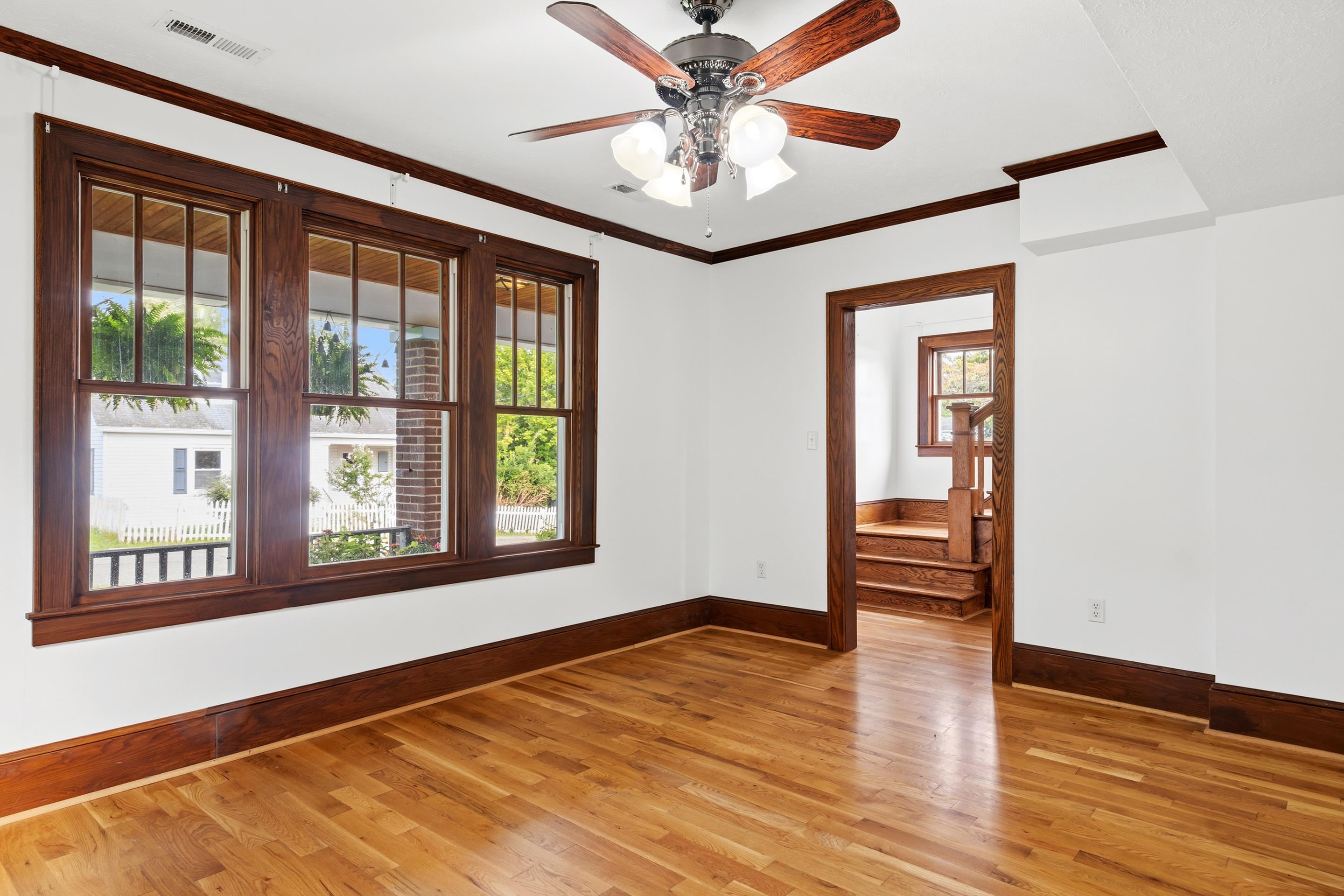 113 SE Howard Street SE Floyd VA 24091