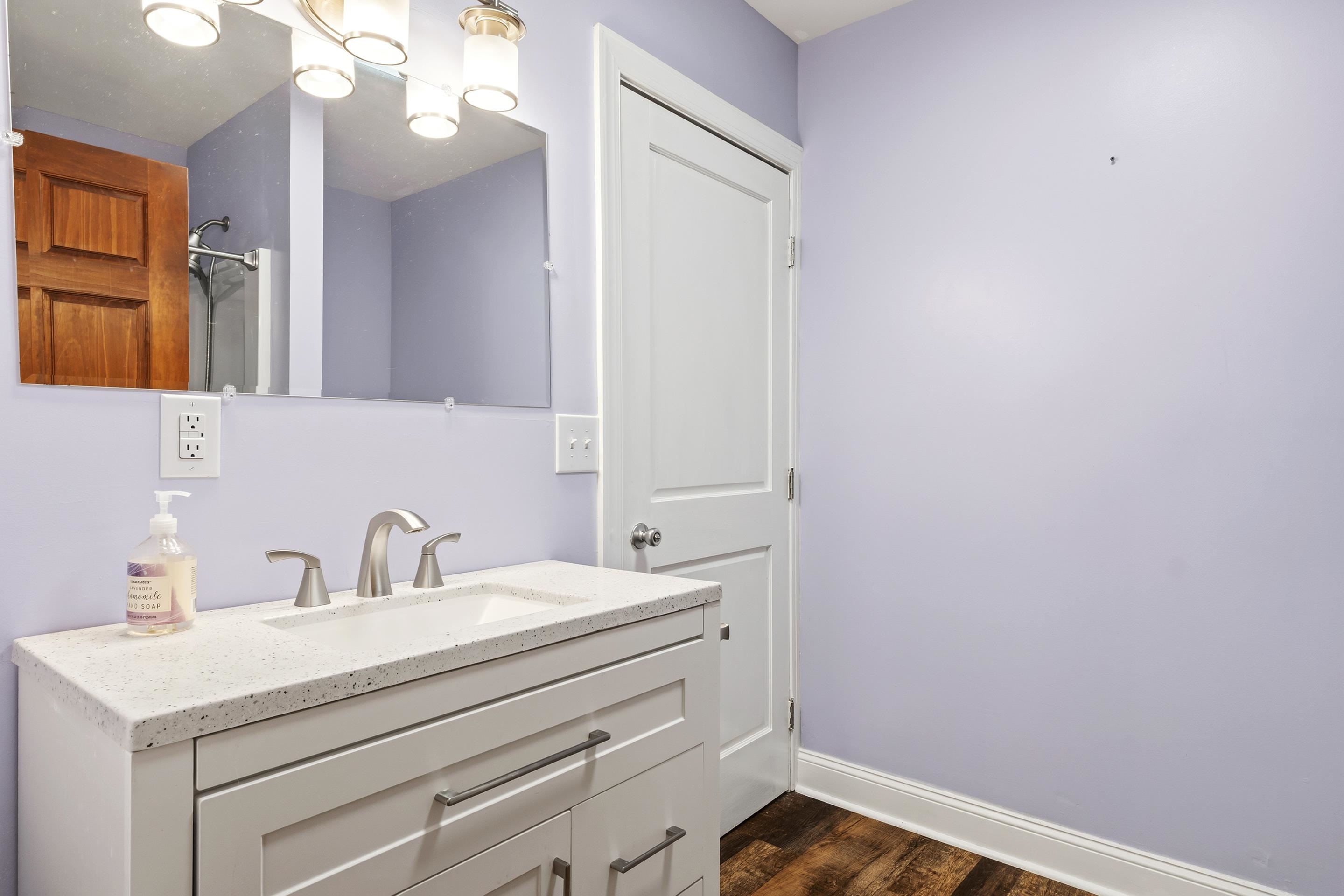 113 SE Howard Street SE Floyd VA 24091