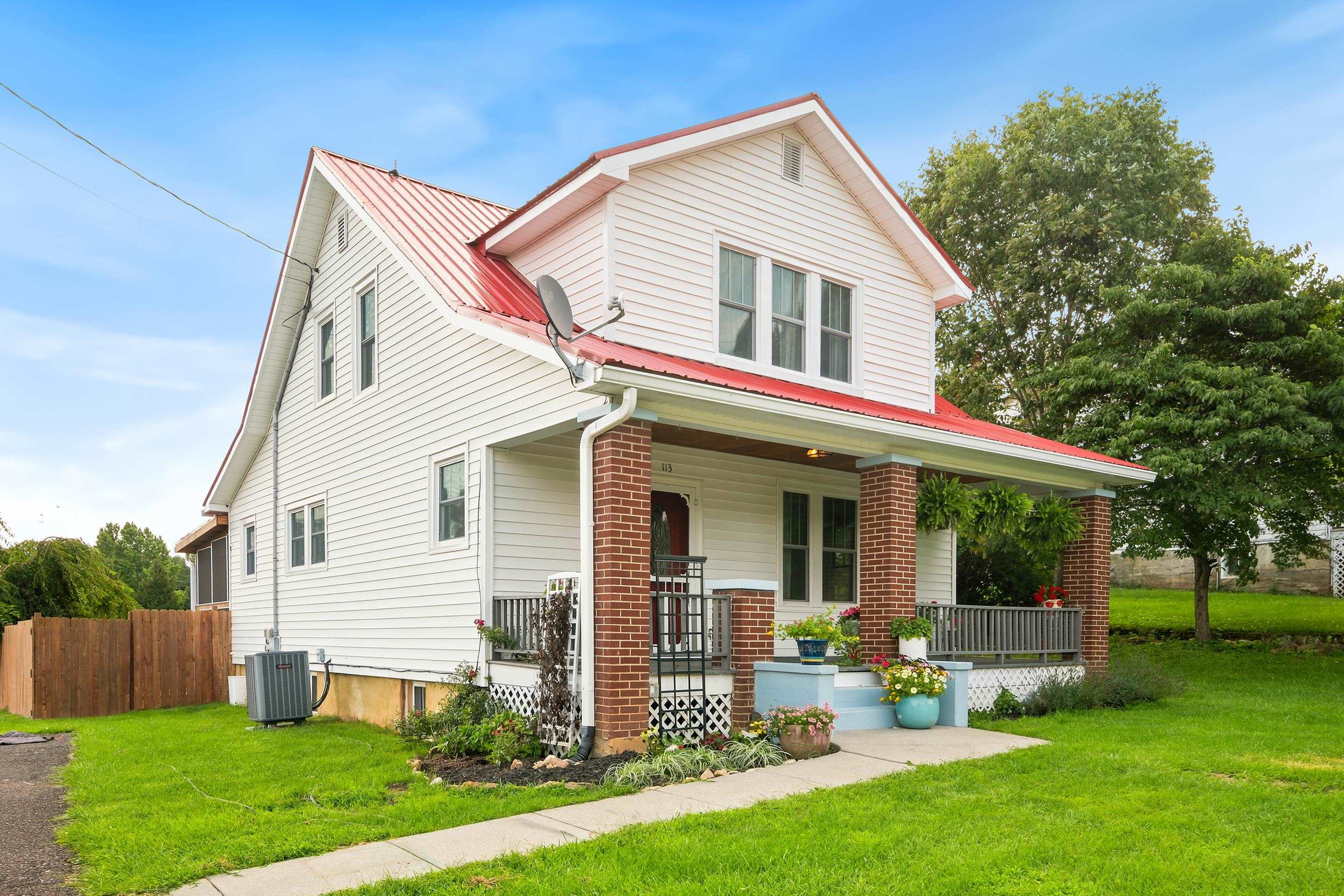 113 SE Howard Street SE Floyd VA 24091