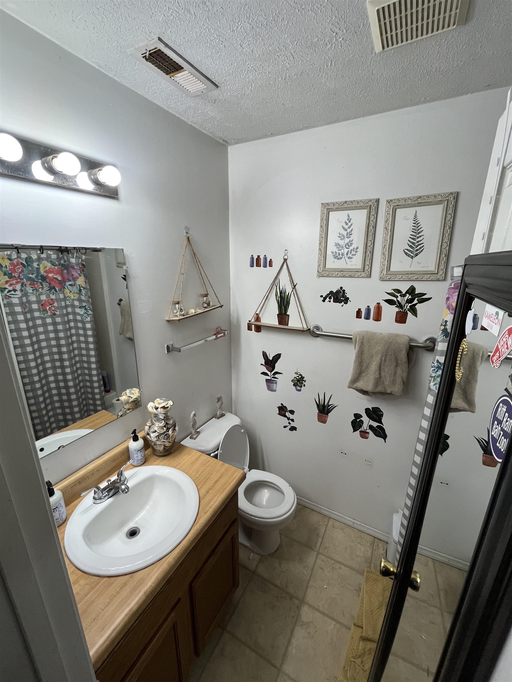 9619 Old Roanoke Road Elliston VA 24087