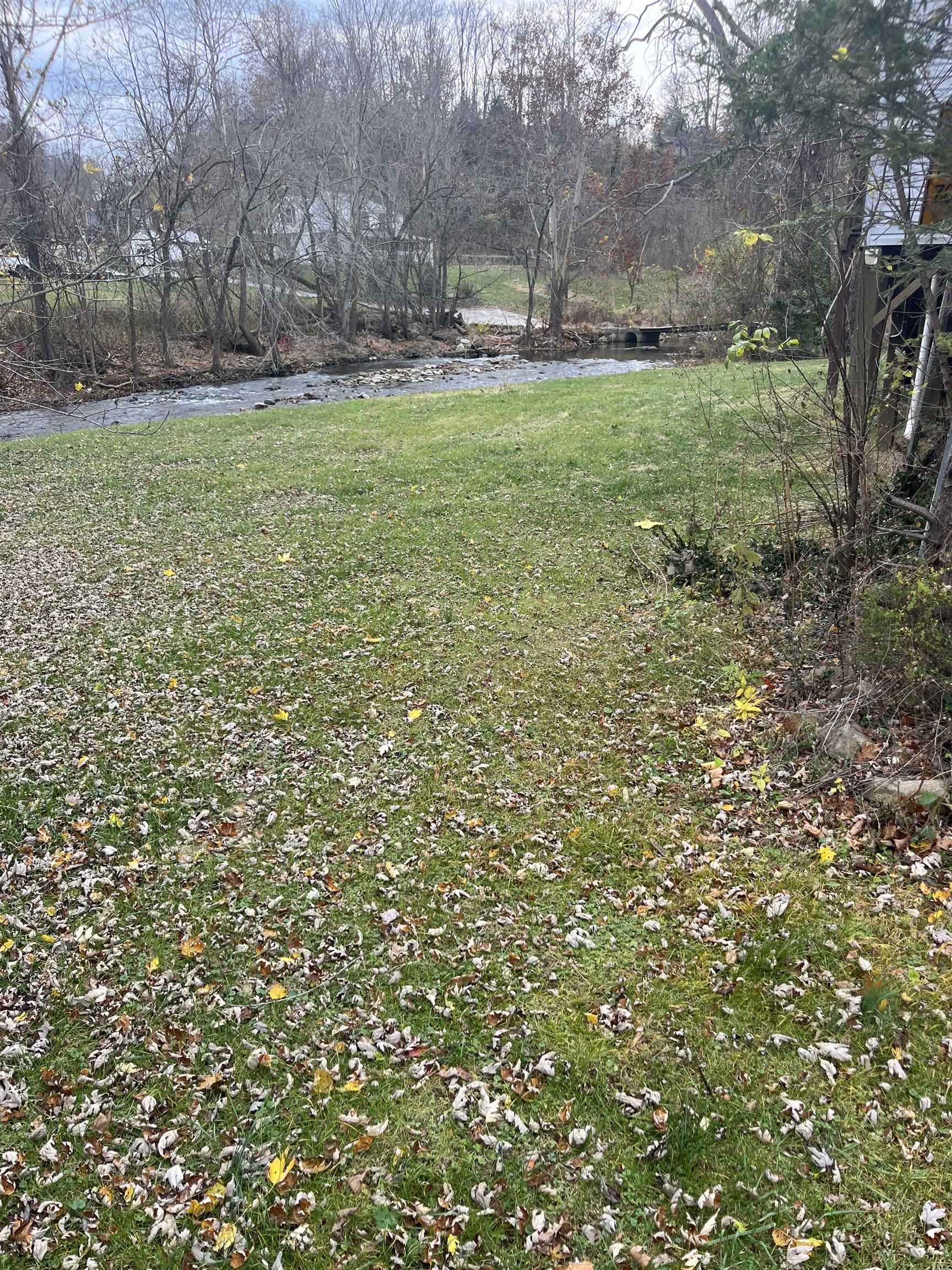 9619 Old Roanoke Road Elliston VA 24087