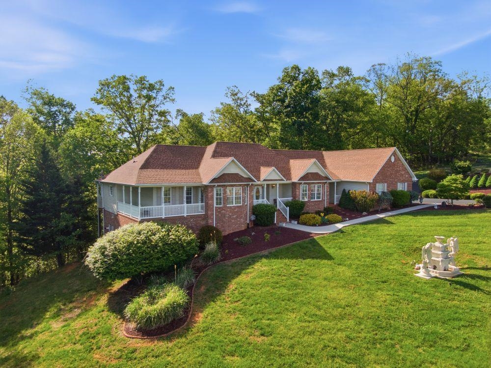 336 Riverbend Drive Pearisburg VA 24134