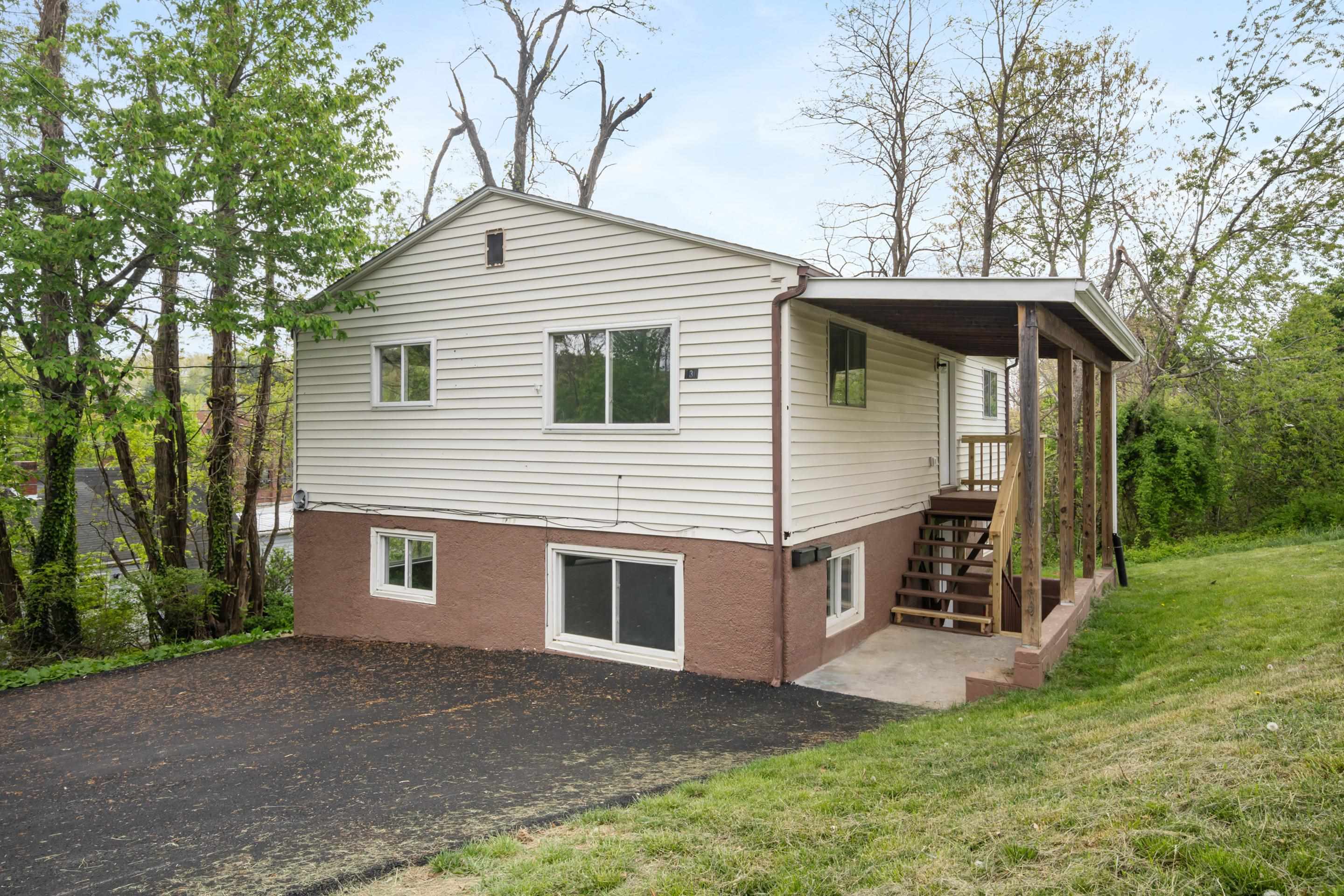 130 East Street Christiansburg VA 24073