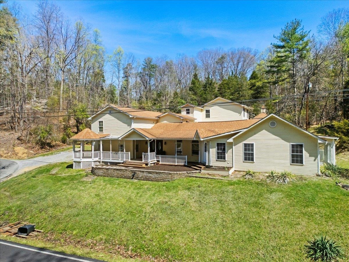 6544 Owens Road Radford VA 24141