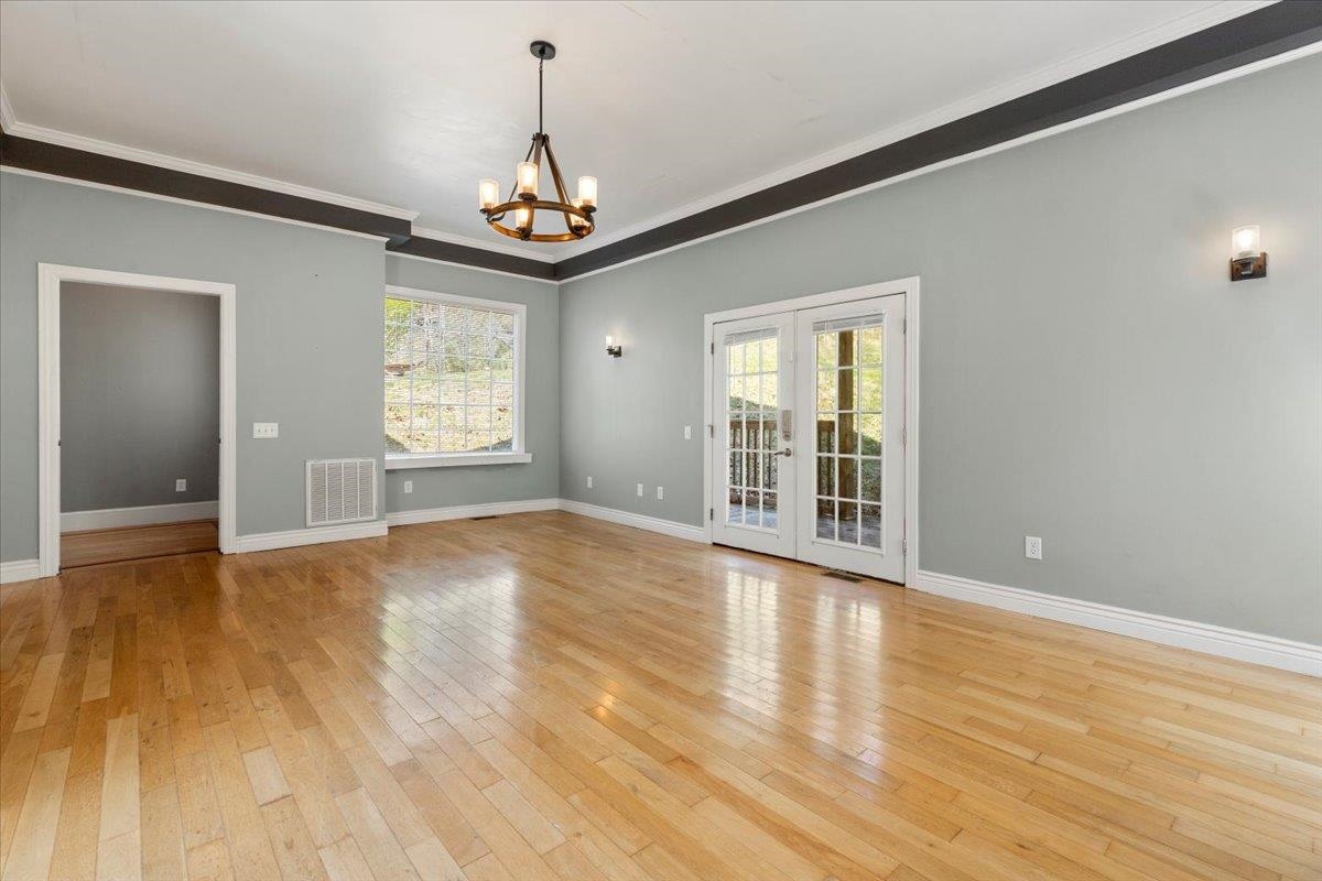 6544 Owens Road Radford VA 24141