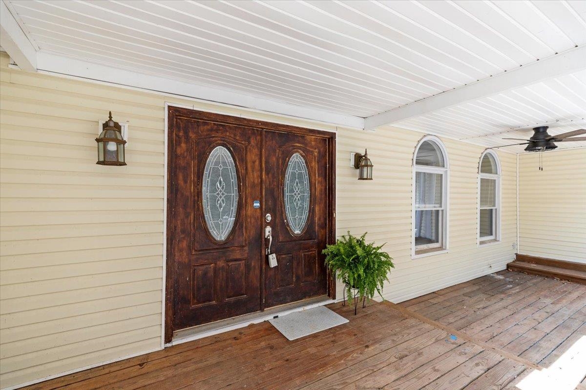 6544 Owens Road Radford VA 24141