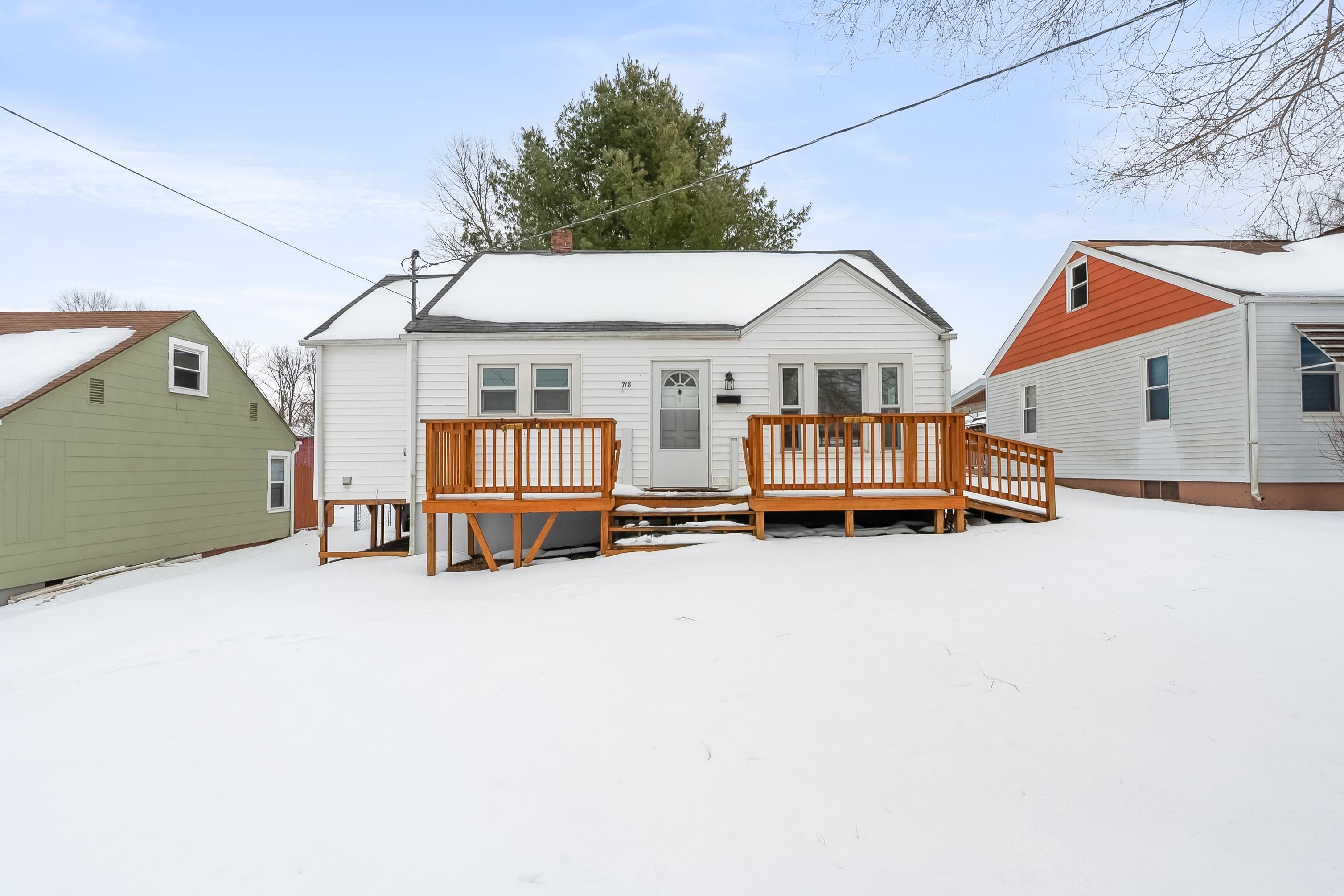 Pulaski VA, 718 Walnut Avenue