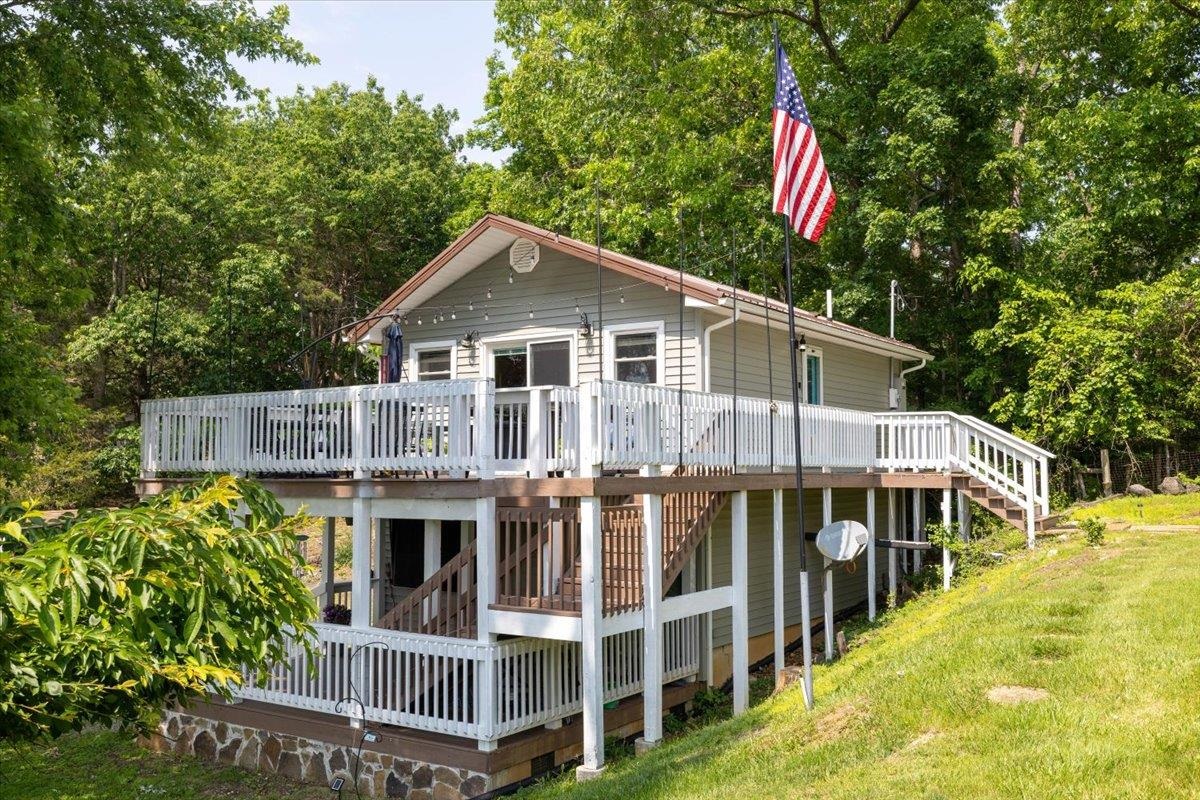 4964 Trade Winds Road Dublin VA 24084