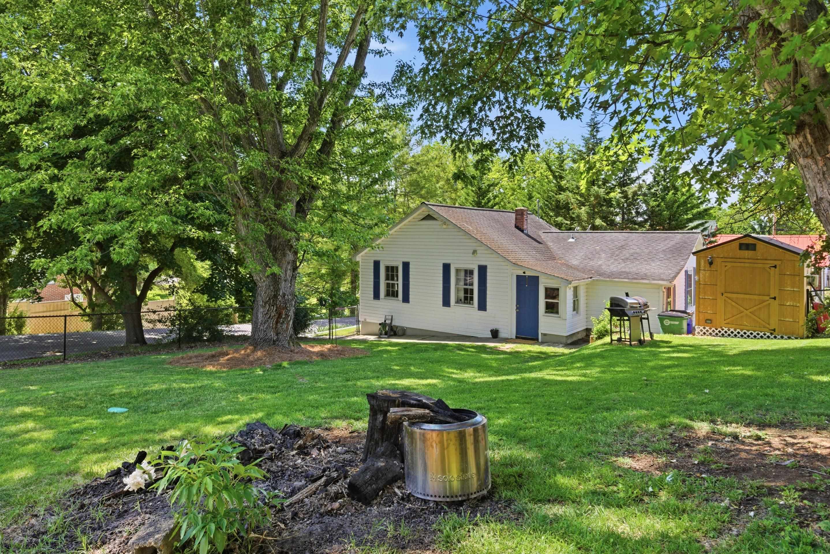 220 Mitchell Street Christiansburg VA 24073
