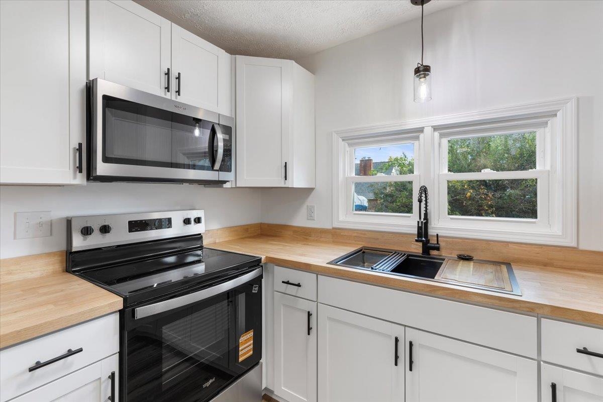 107 Ferry Court Pulaski VA 24301