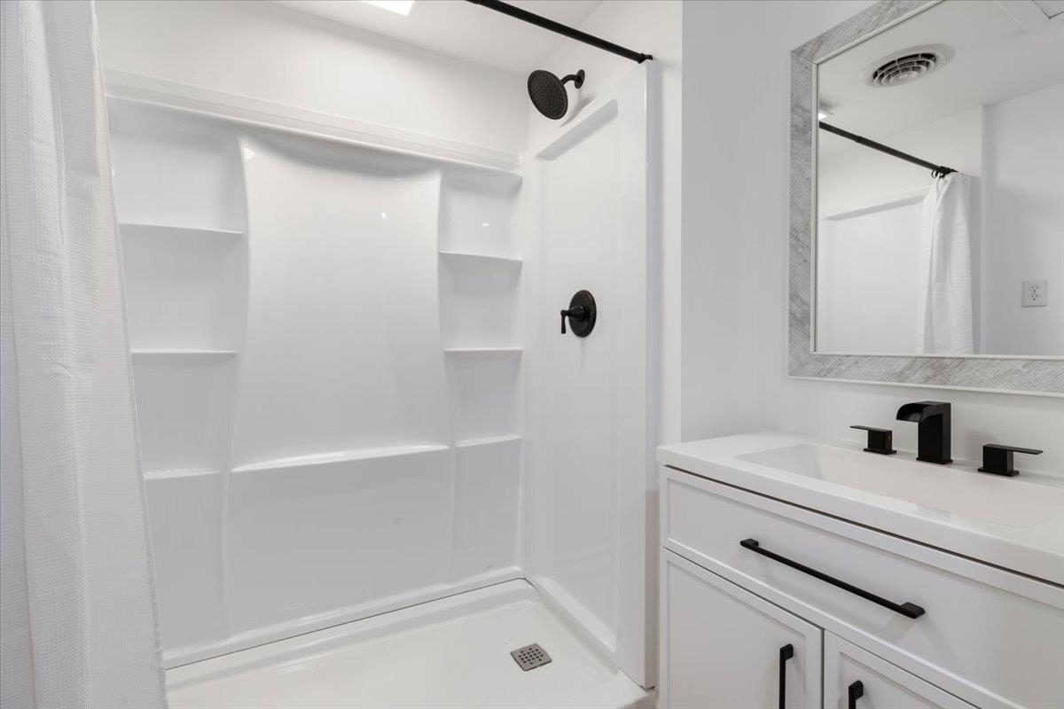 107 Ferry Court Pulaski VA 24301