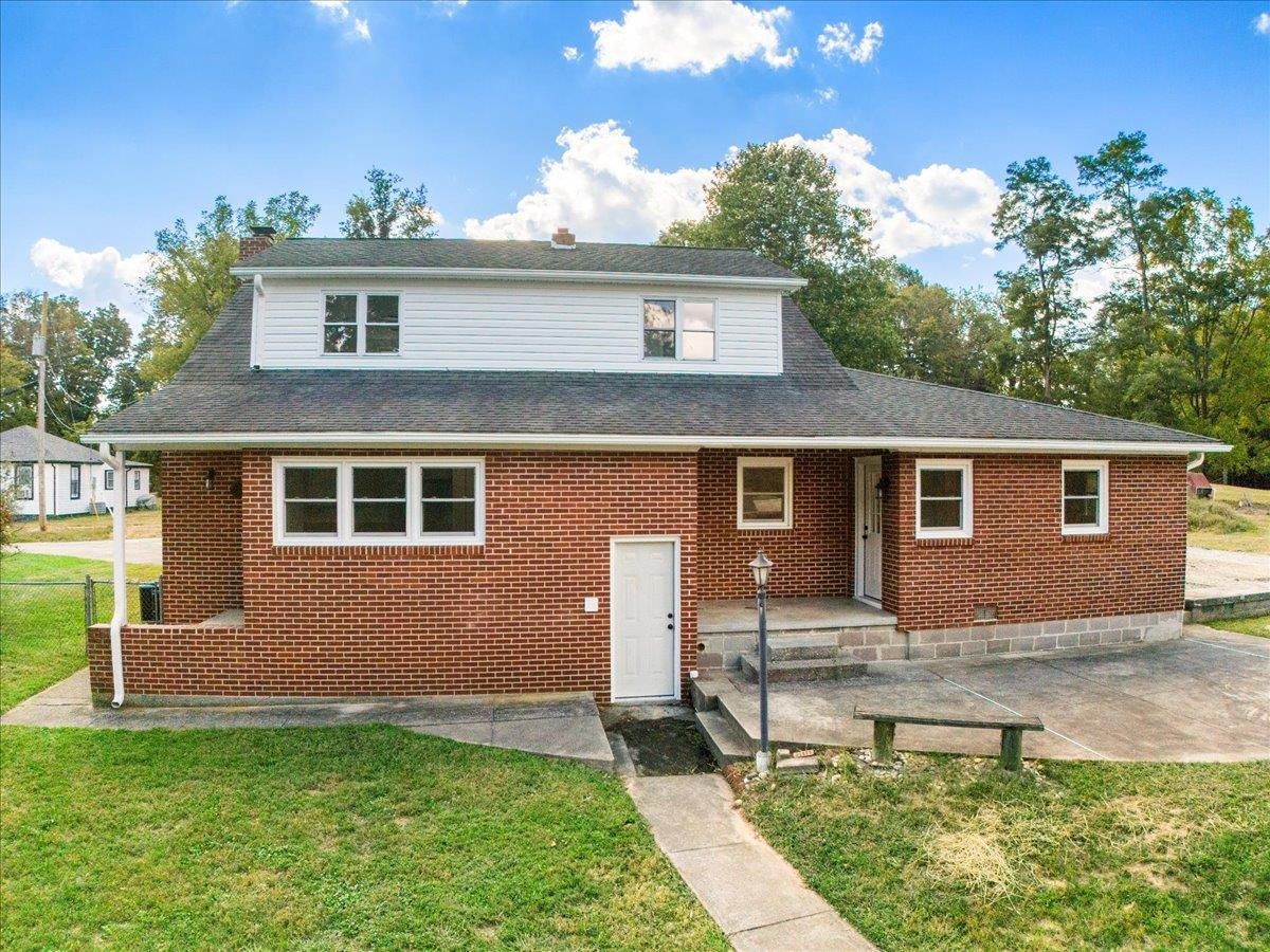 107 Ferry Court Pulaski VA 24301