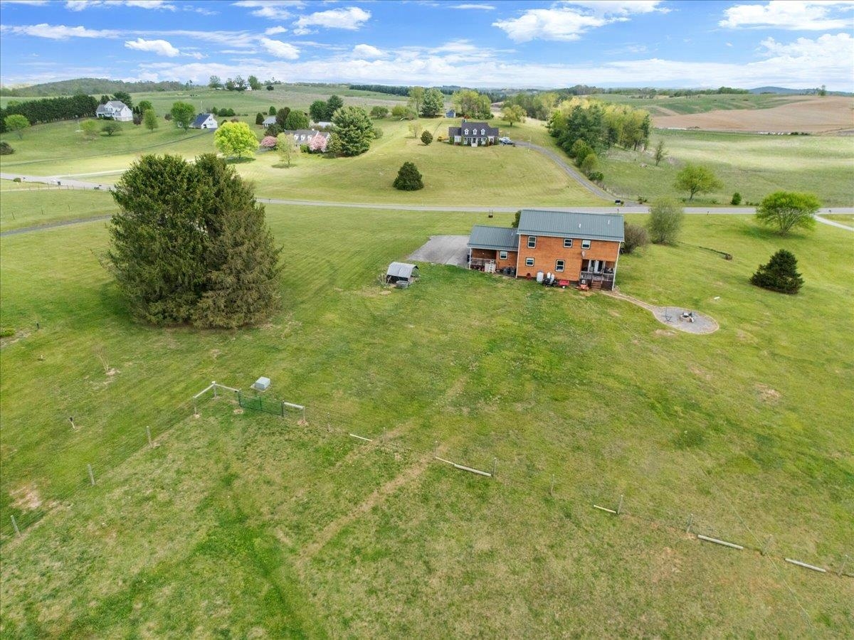 6497 Ruebush Road Dublin VA 24084