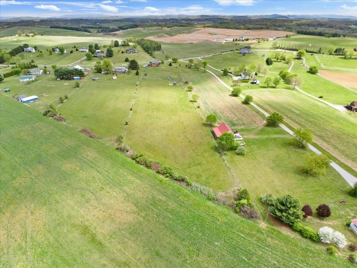 6497 Ruebush Road Dublin VA 24084