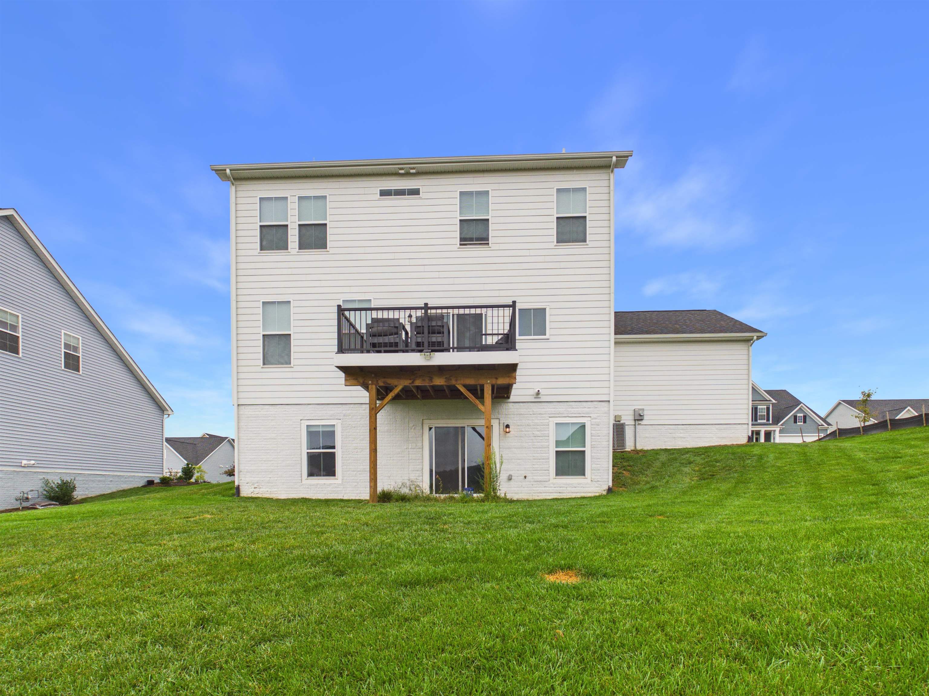 5019 Forsythia Place Blacksburg VA 24060