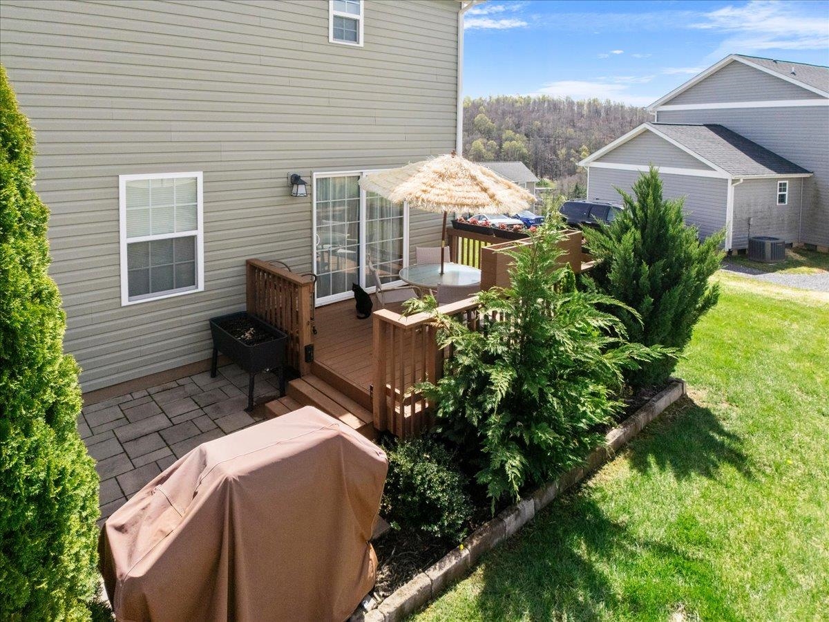152 Prairie View Lane Pembroke VA 24136