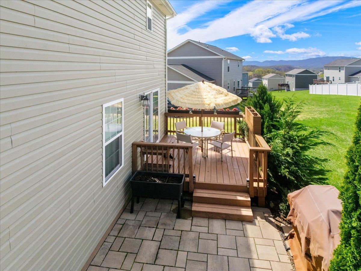 152 Prairie View Lane Pembroke VA 24136
