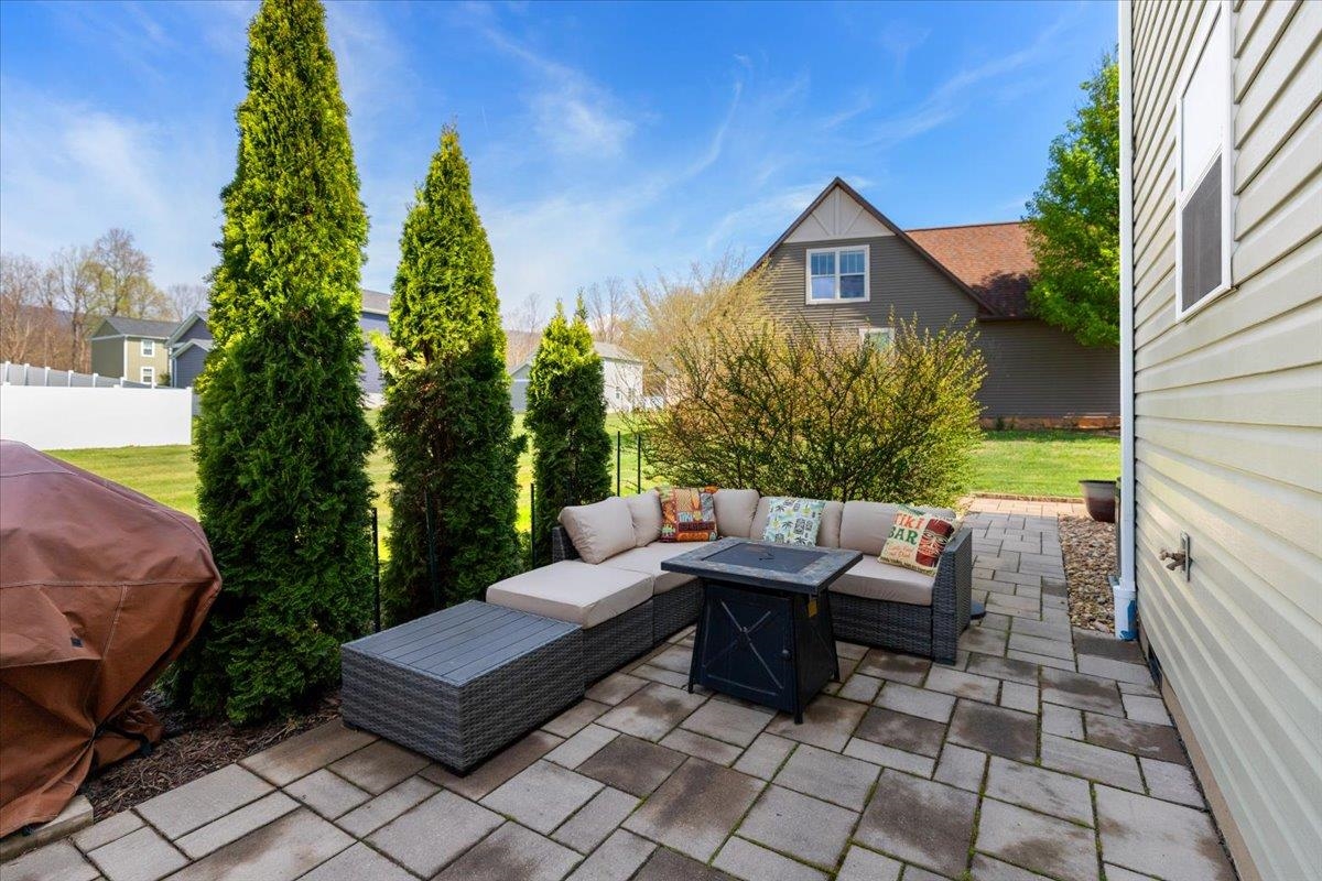 152 Prairie View Lane Pembroke VA 24136