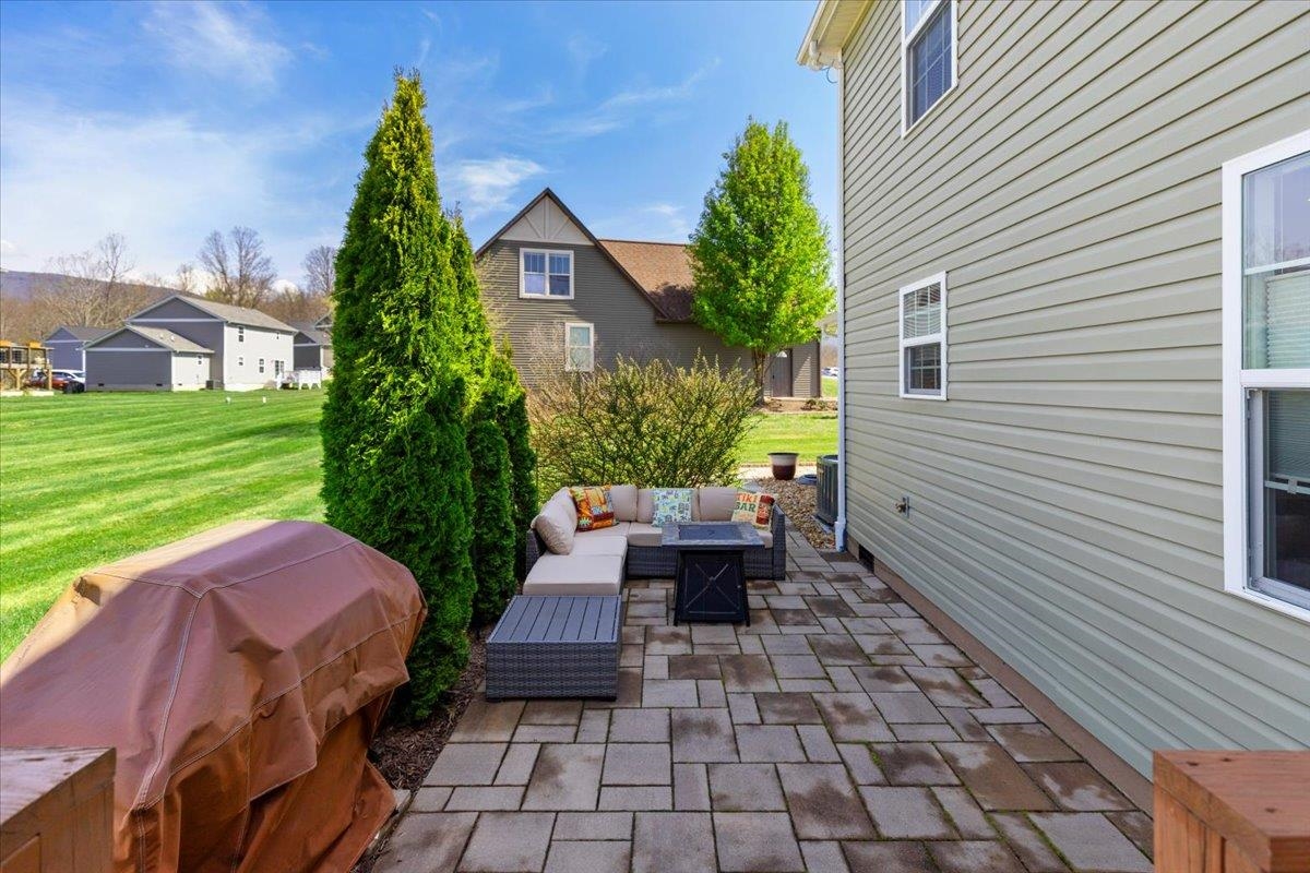 152 Prairie View Lane Pembroke VA 24136
