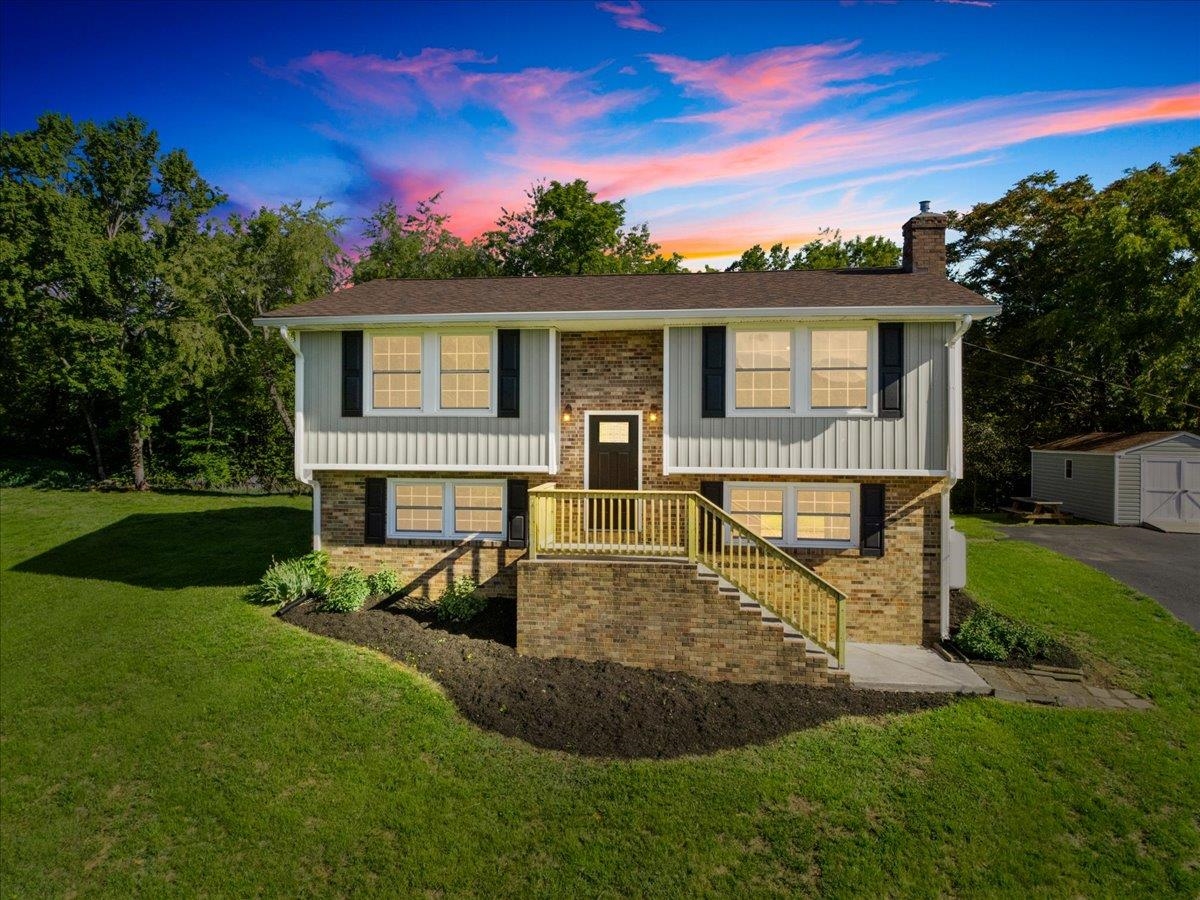 325 Mulberry Drive Christiansburg VA 24073