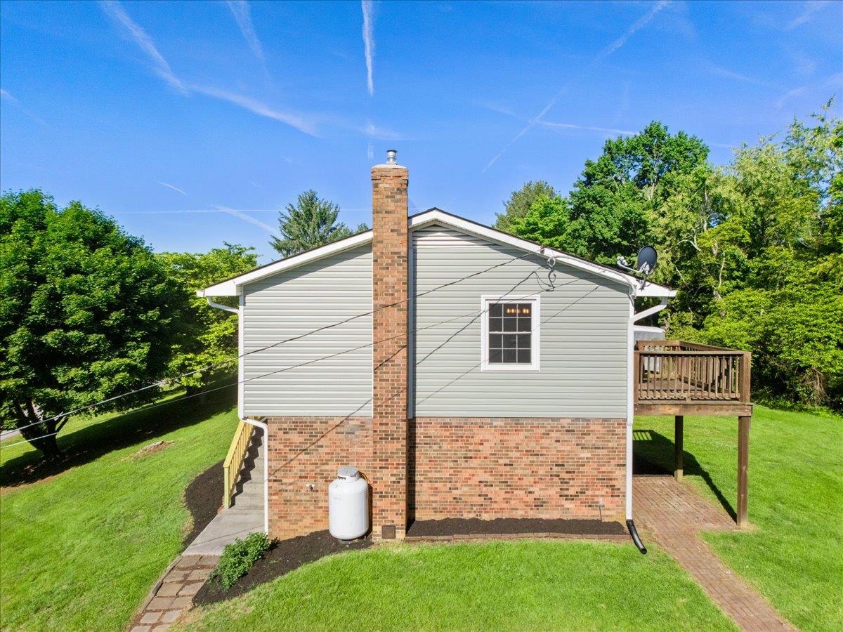 325 Mulberry Drive Christiansburg VA 24073