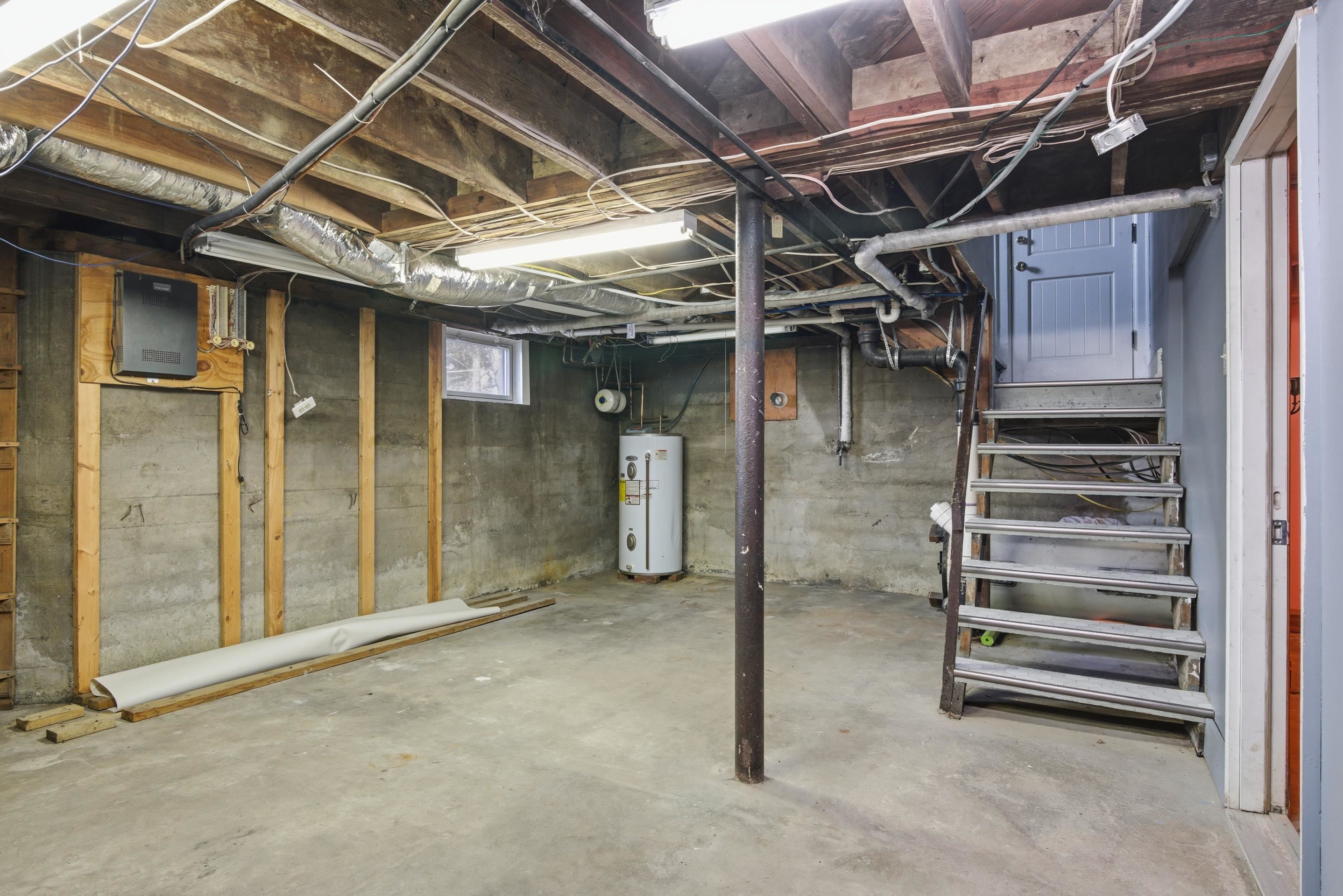 7 Radford Street NW Christiansburg VA 24073