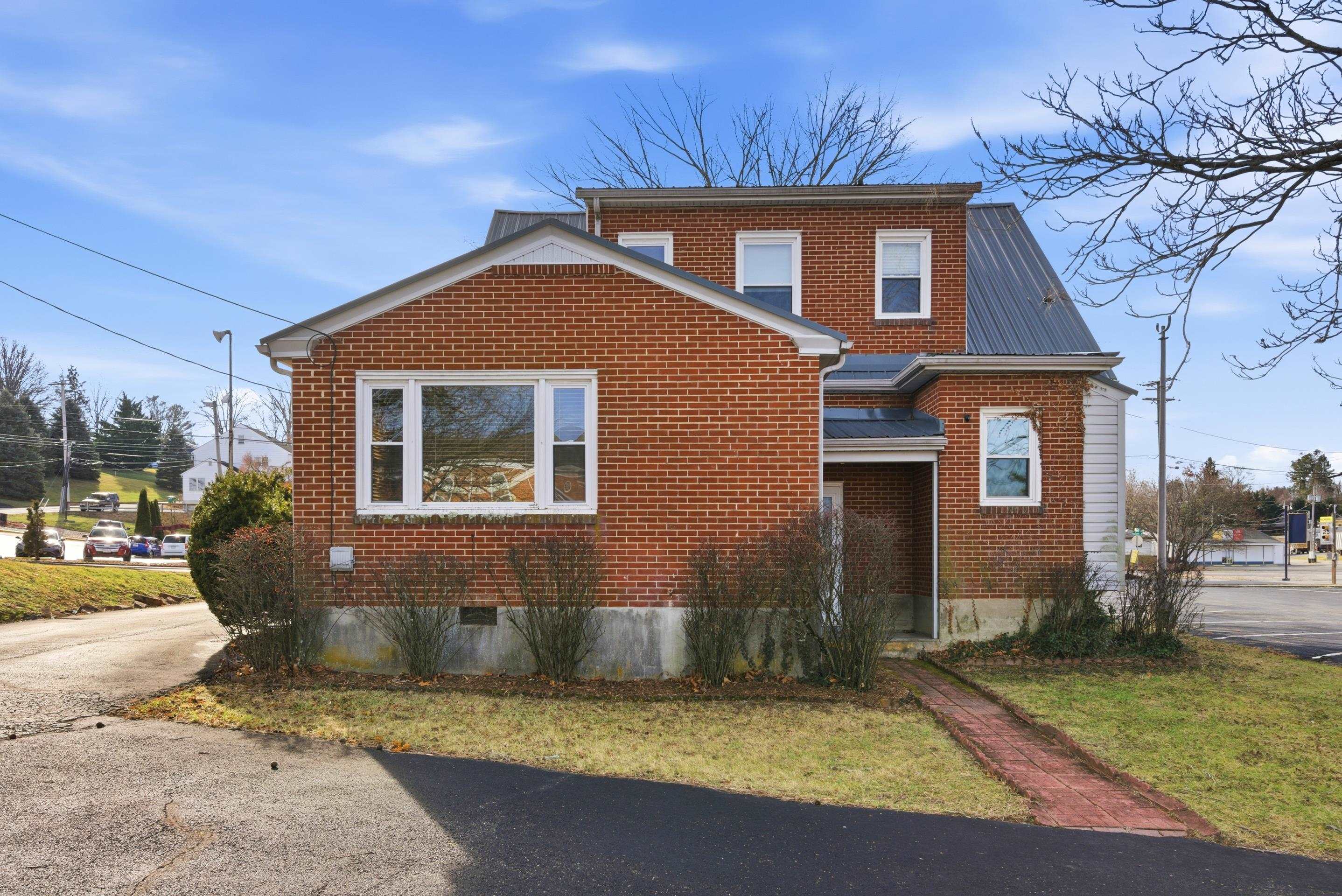 7 Radford Street NW Christiansburg VA 24073