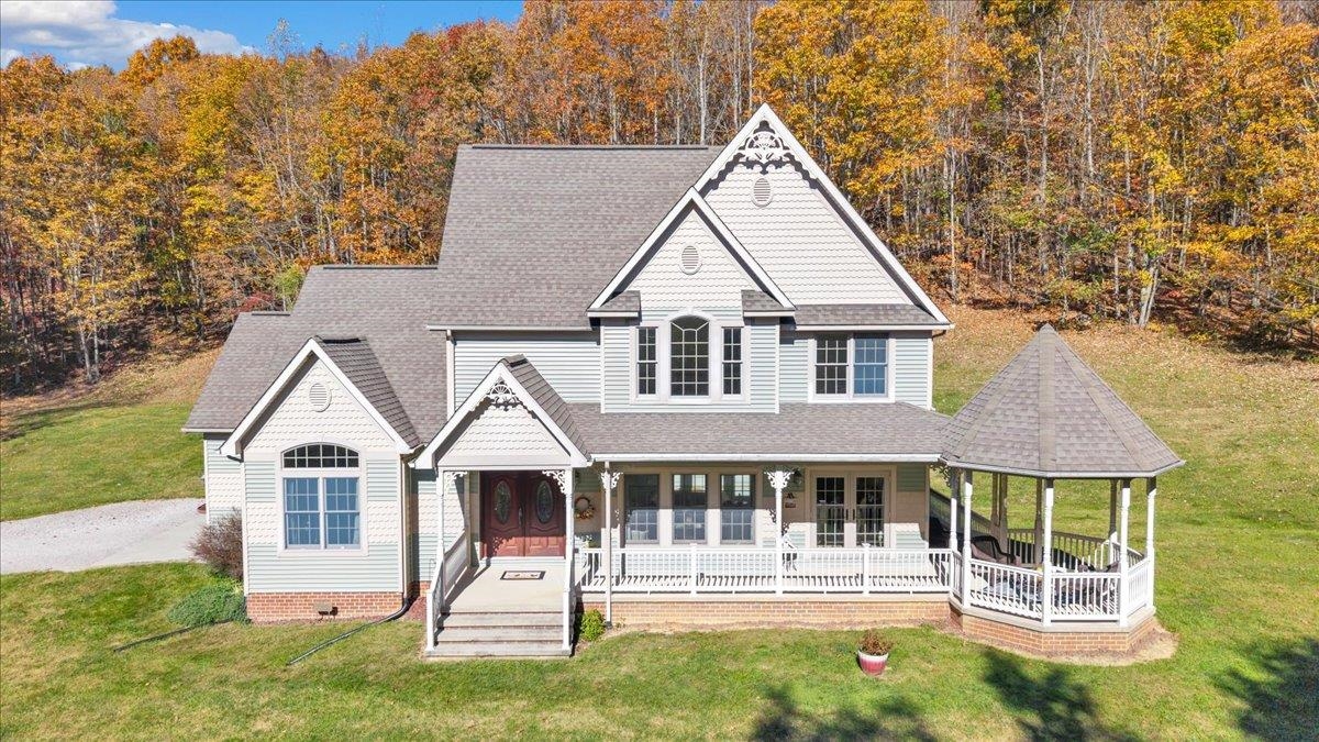 11309 Cumberland Gap Road NW New Castle VA 24127