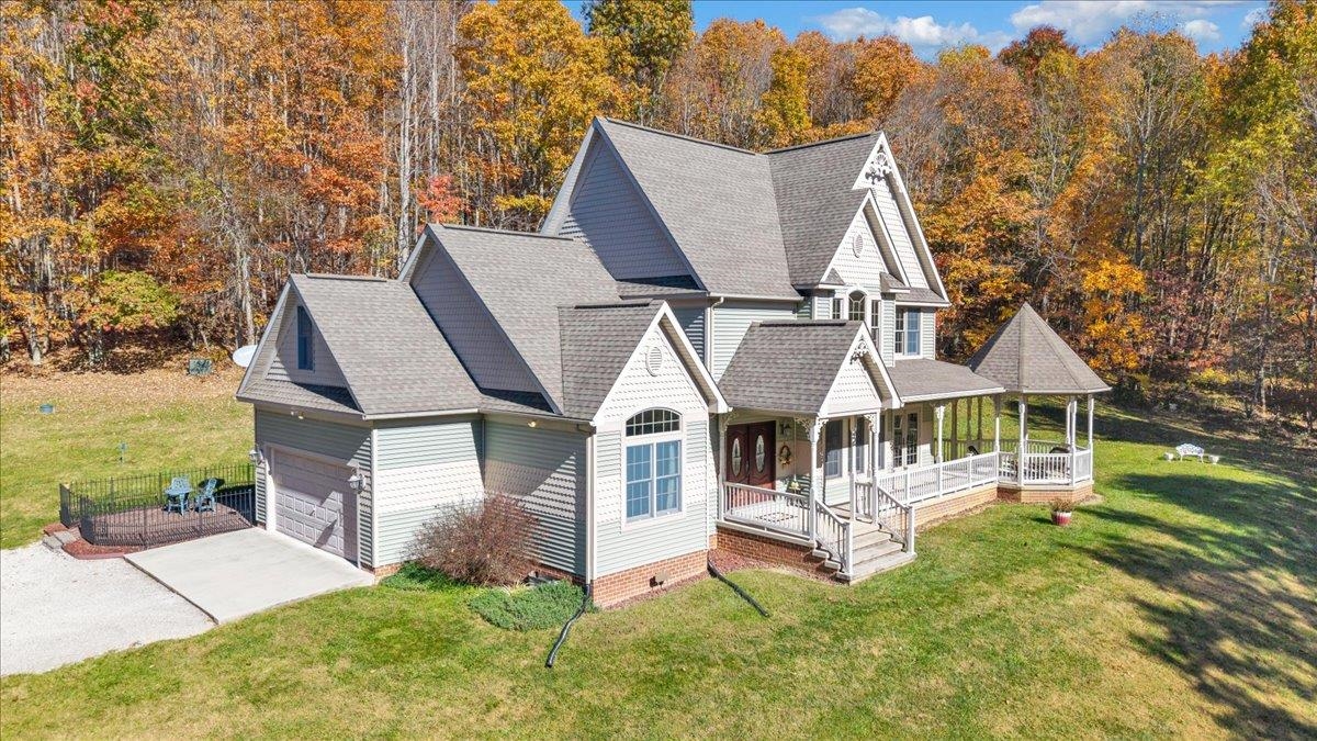 11309 Cumberland Gap Road NW New Castle VA 24127