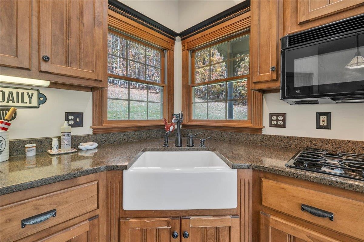 11309 Cumberland Gap Road NW New Castle VA 24127