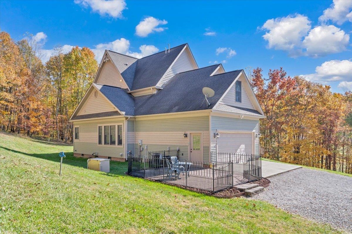 11309 Cumberland Gap Road NW New Castle VA 24127
