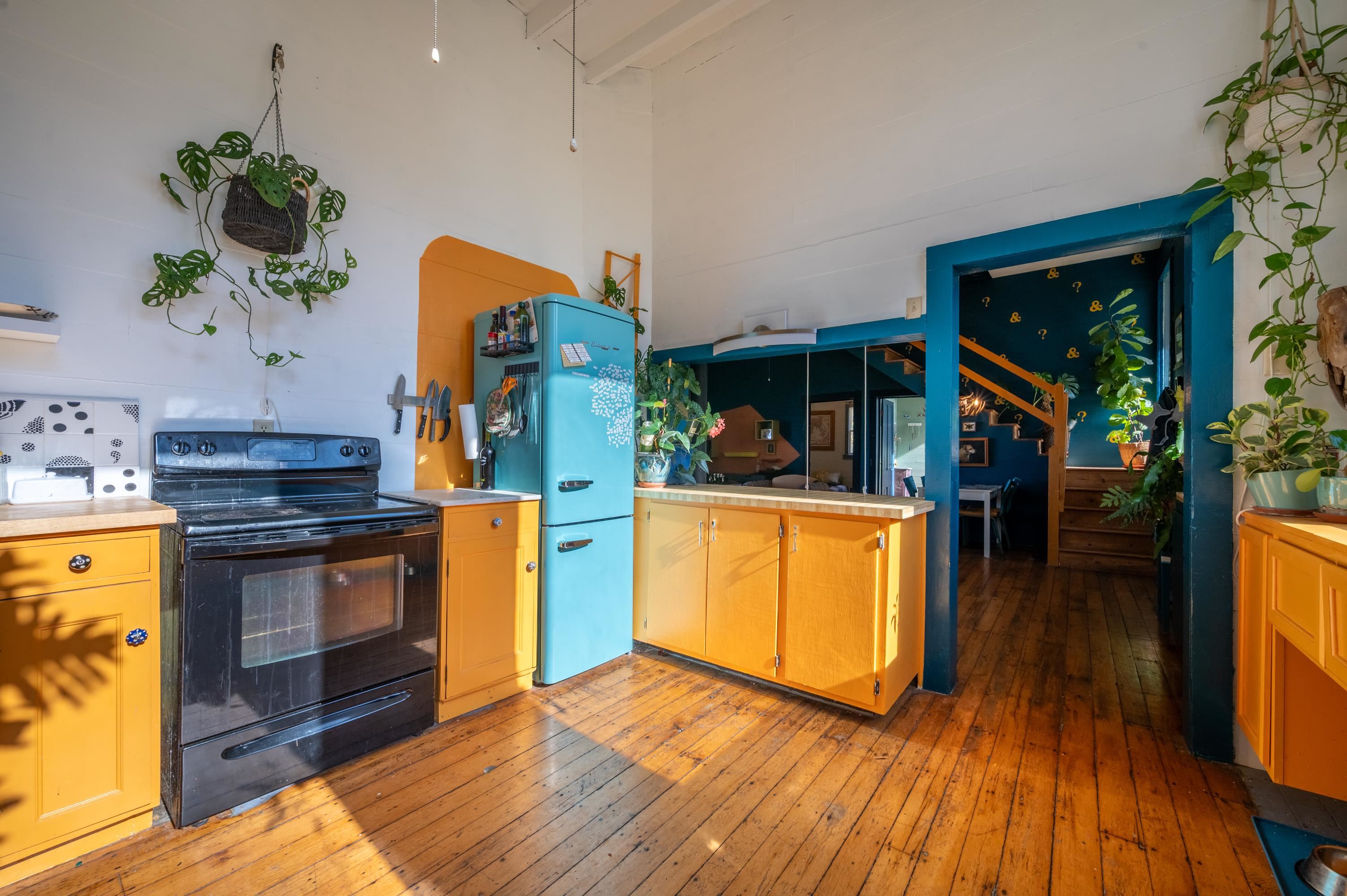 3056 Indian Valley Road NW Radford VA 24141