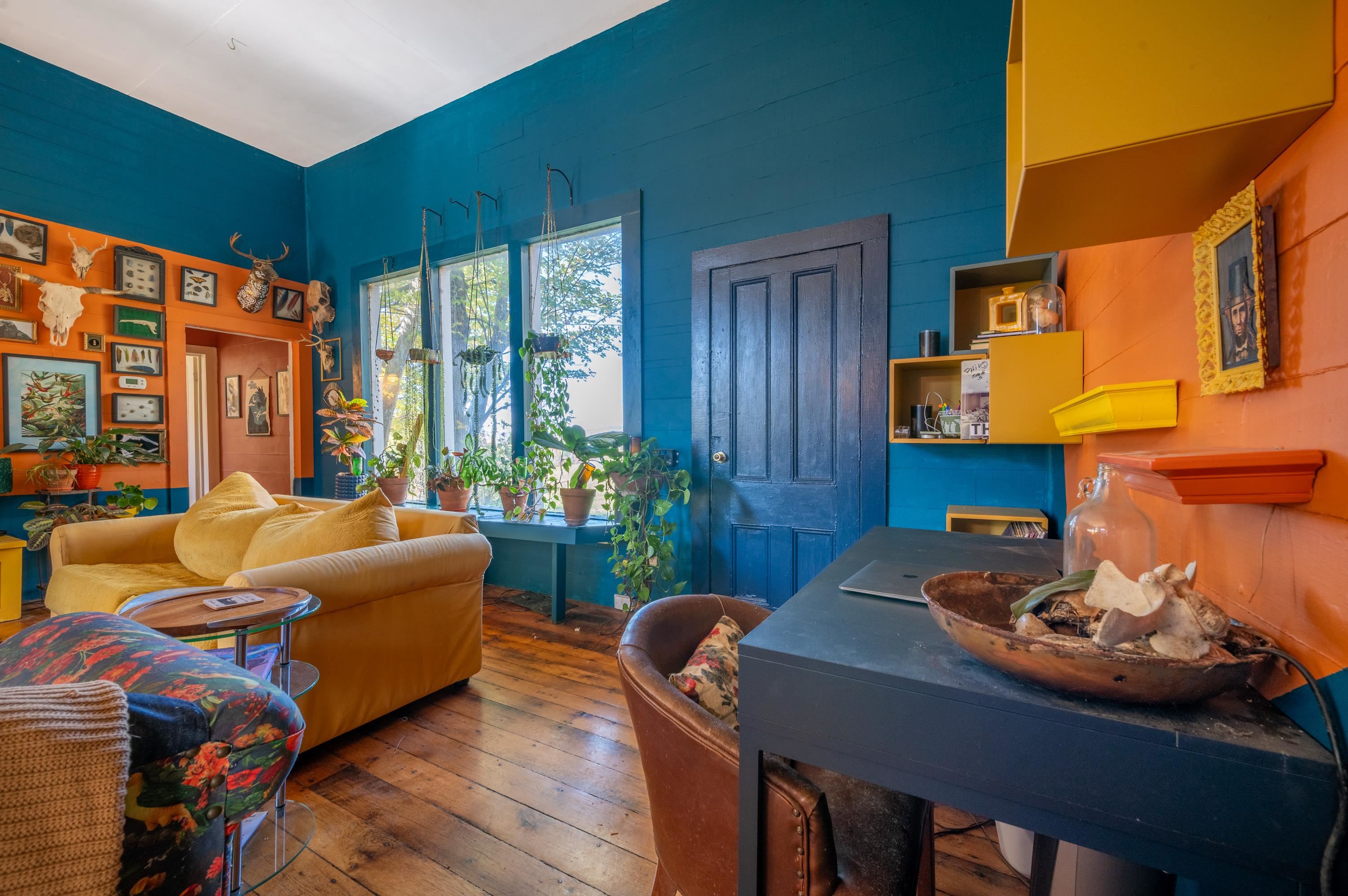 3056 Indian Valley Road NW Radford VA 24141